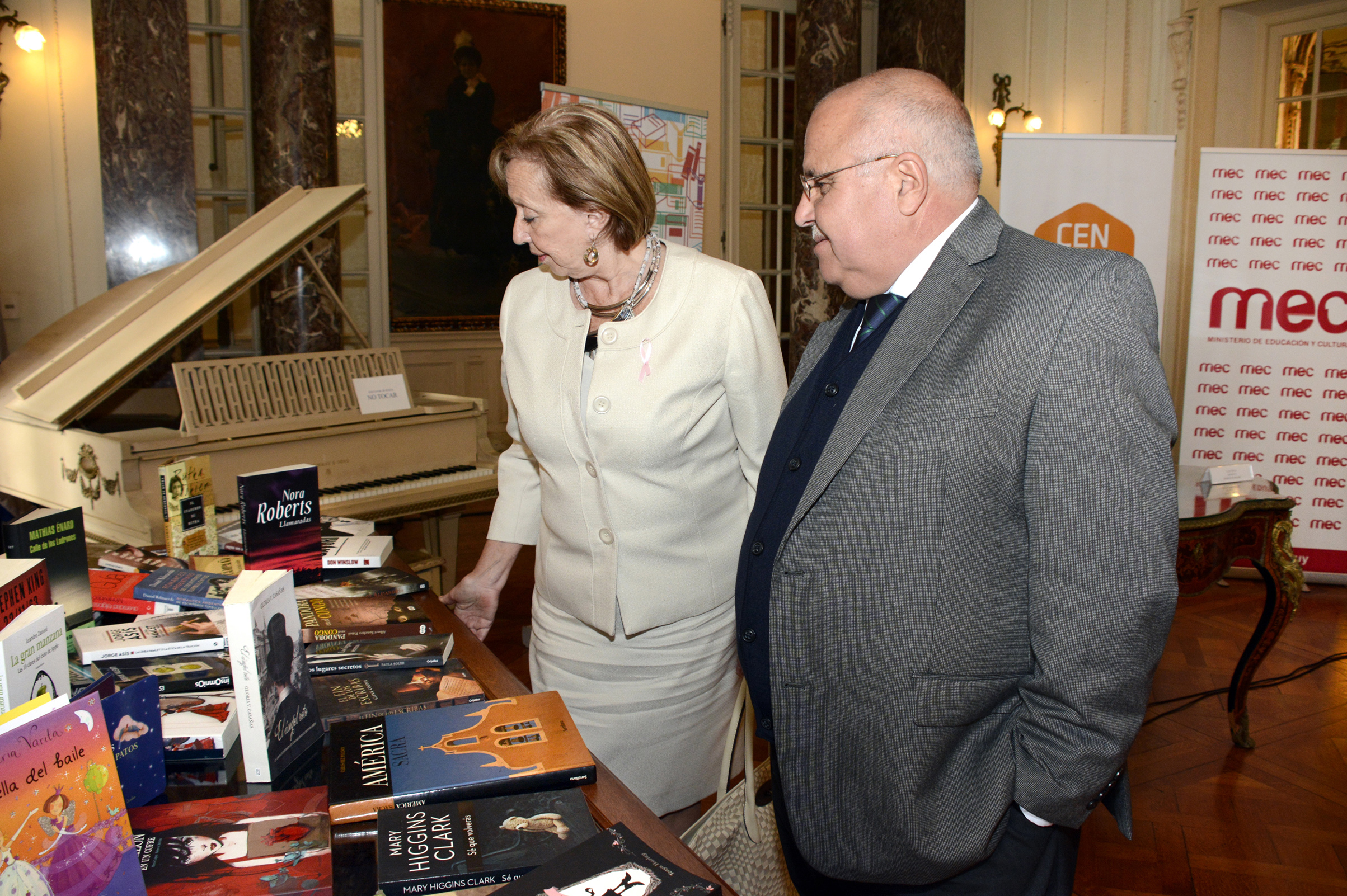 Se abrirán 60 bibliotecas circulantes públicas nuevas para los Centros MEC de todo el país