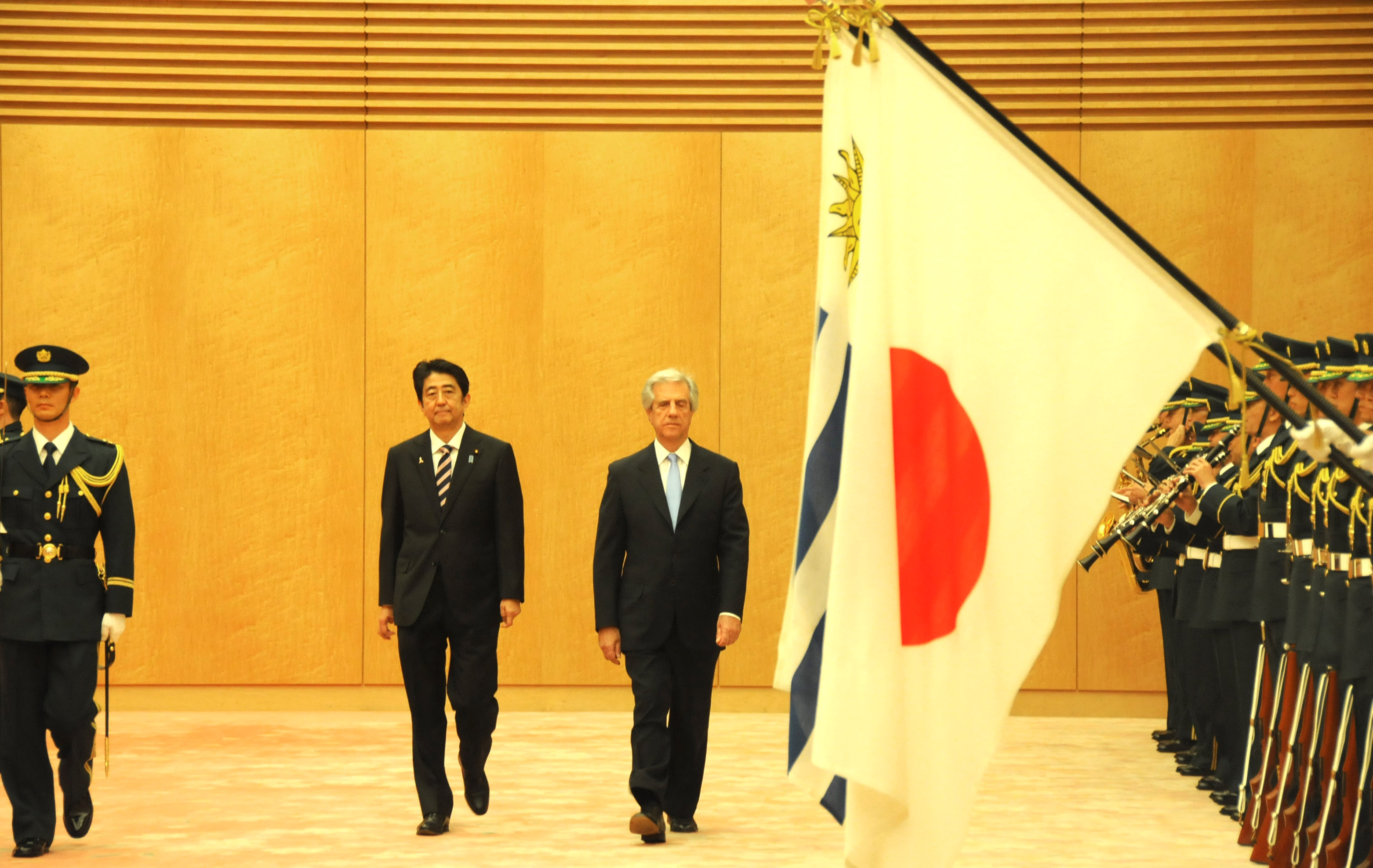 Encuentro entre Tabaré Vázquez y el primer ministro japonés, Shinzō Abe