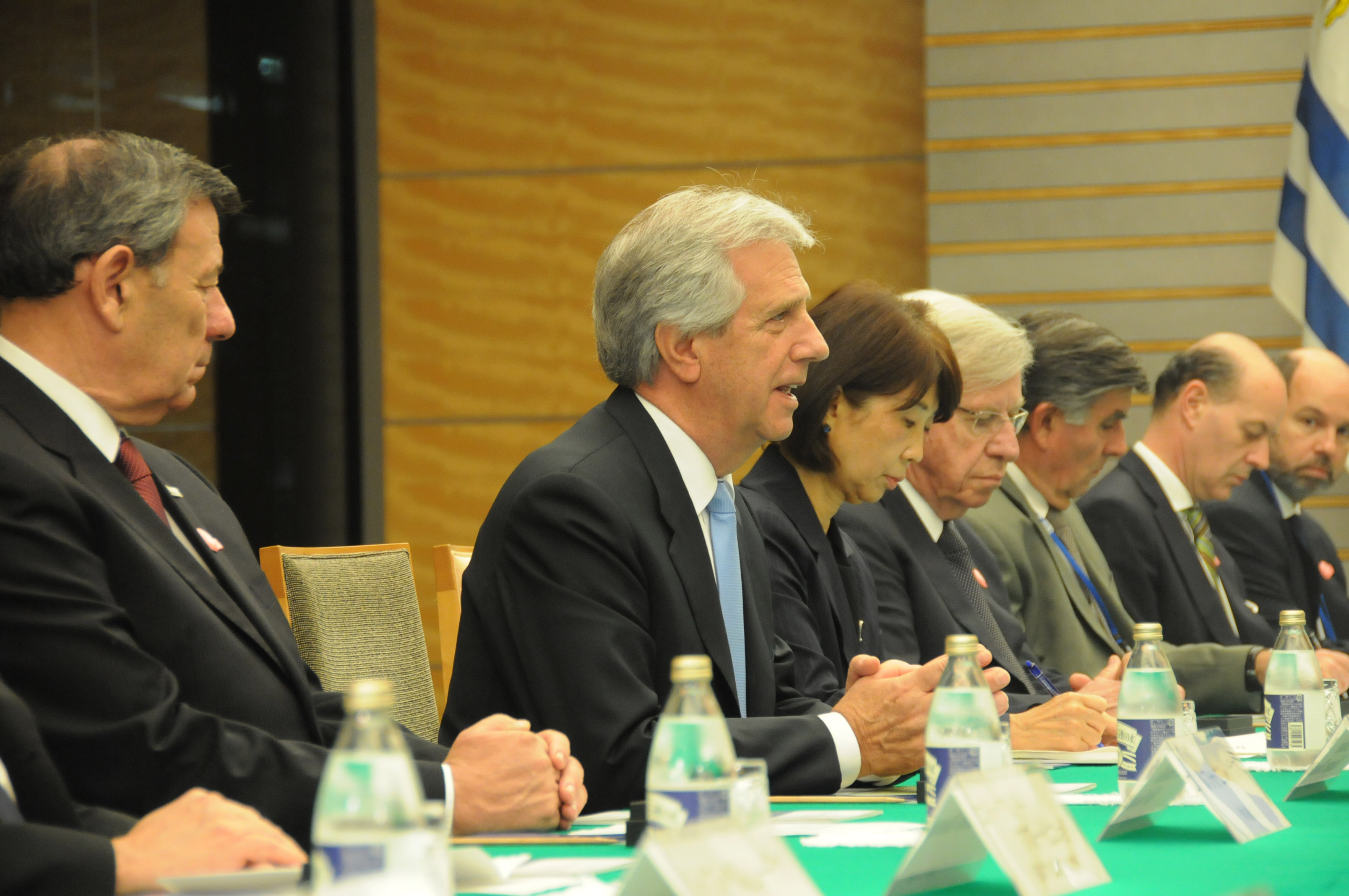 Encuentro entre Tabaré Vázquez y el primer ministro japonés, Shinzō Abe