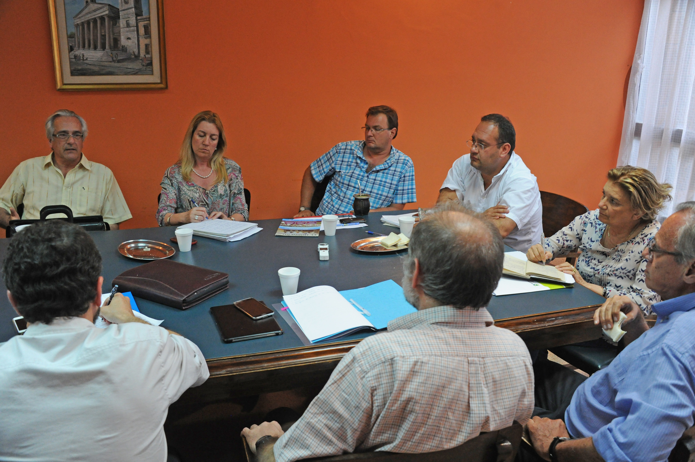 Reunión entre autoridades del Ministerio de Vivienda, de la Intendencia de Paysandú y de OSE
