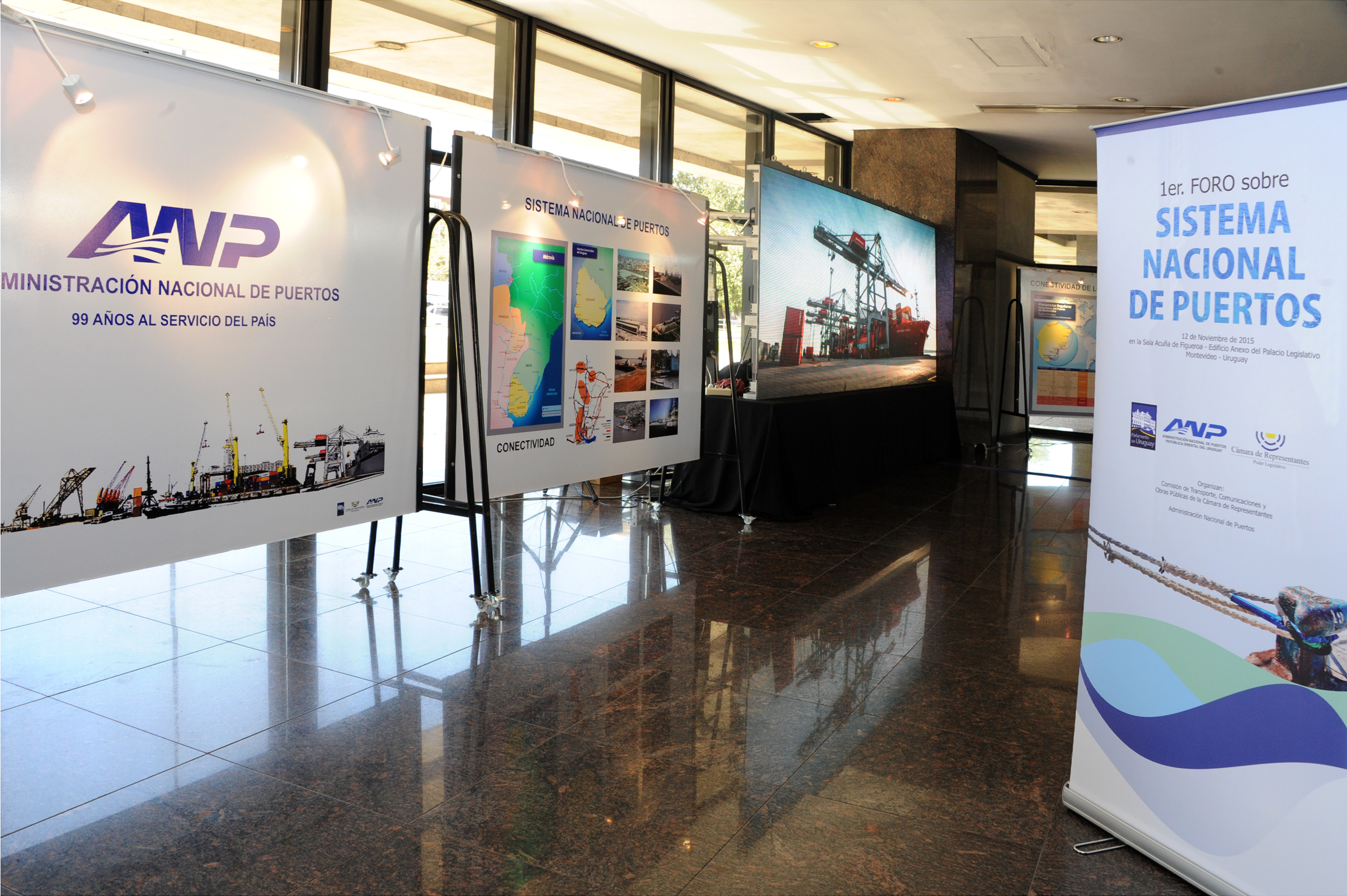 Exposición sobre el Sistema Nacional de Puertos