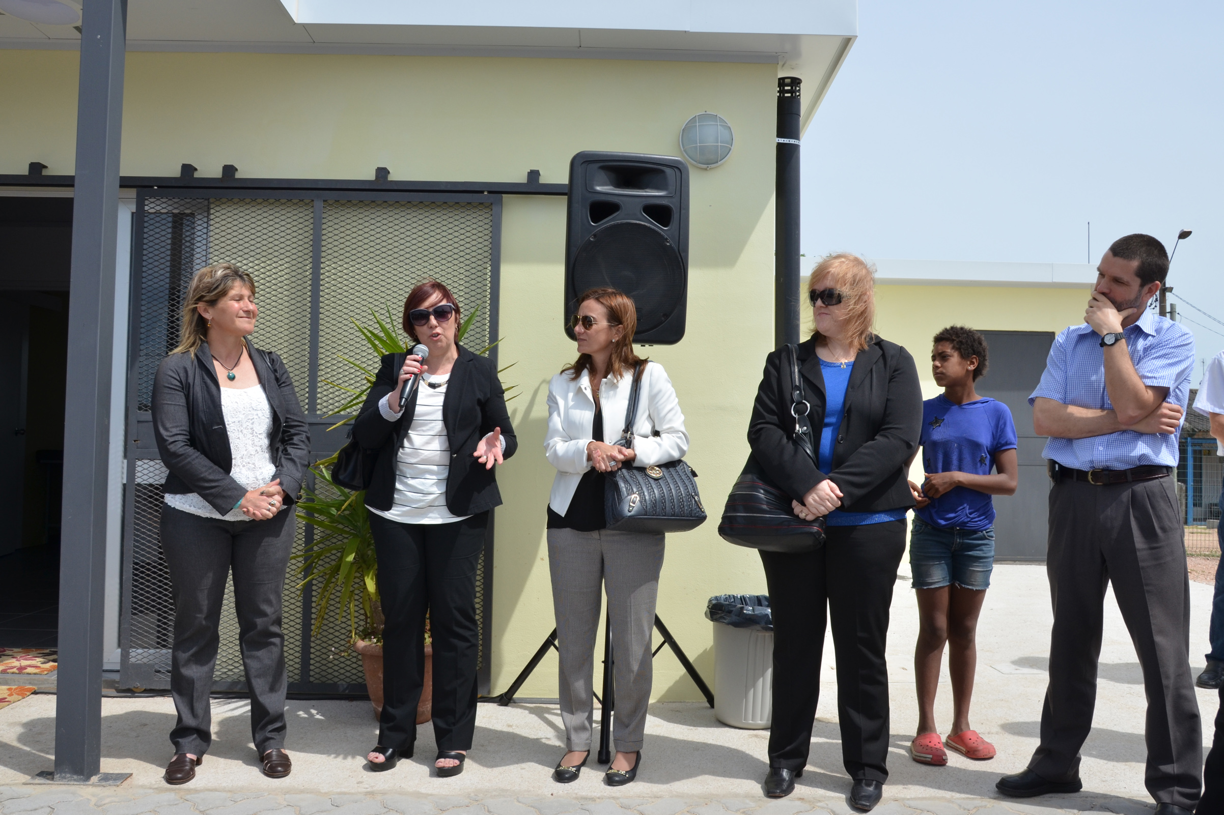 Inauguración de Policlínica San Martín II, dependiente del Centro de Salud Misurraco del barrio montevideano de Casavalle