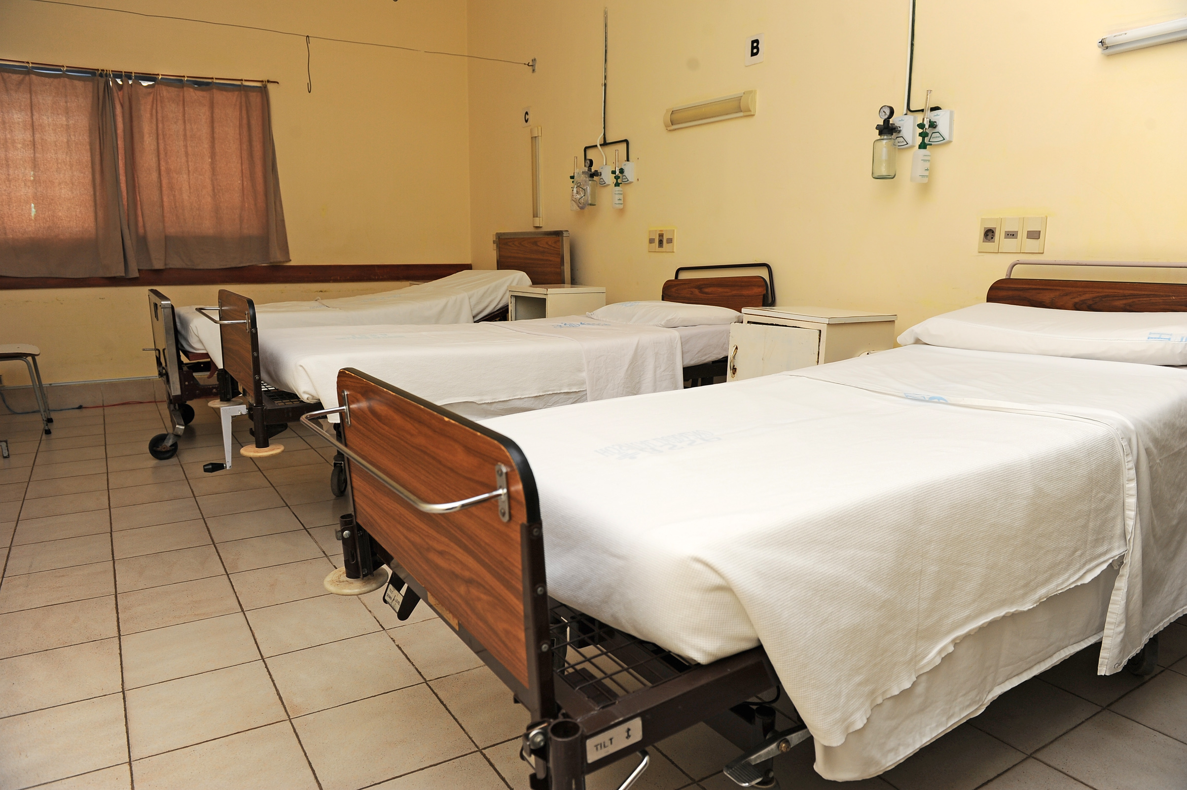 Recorrida de autoridades del MSP por instalaciones del hospital departamental de Durazno