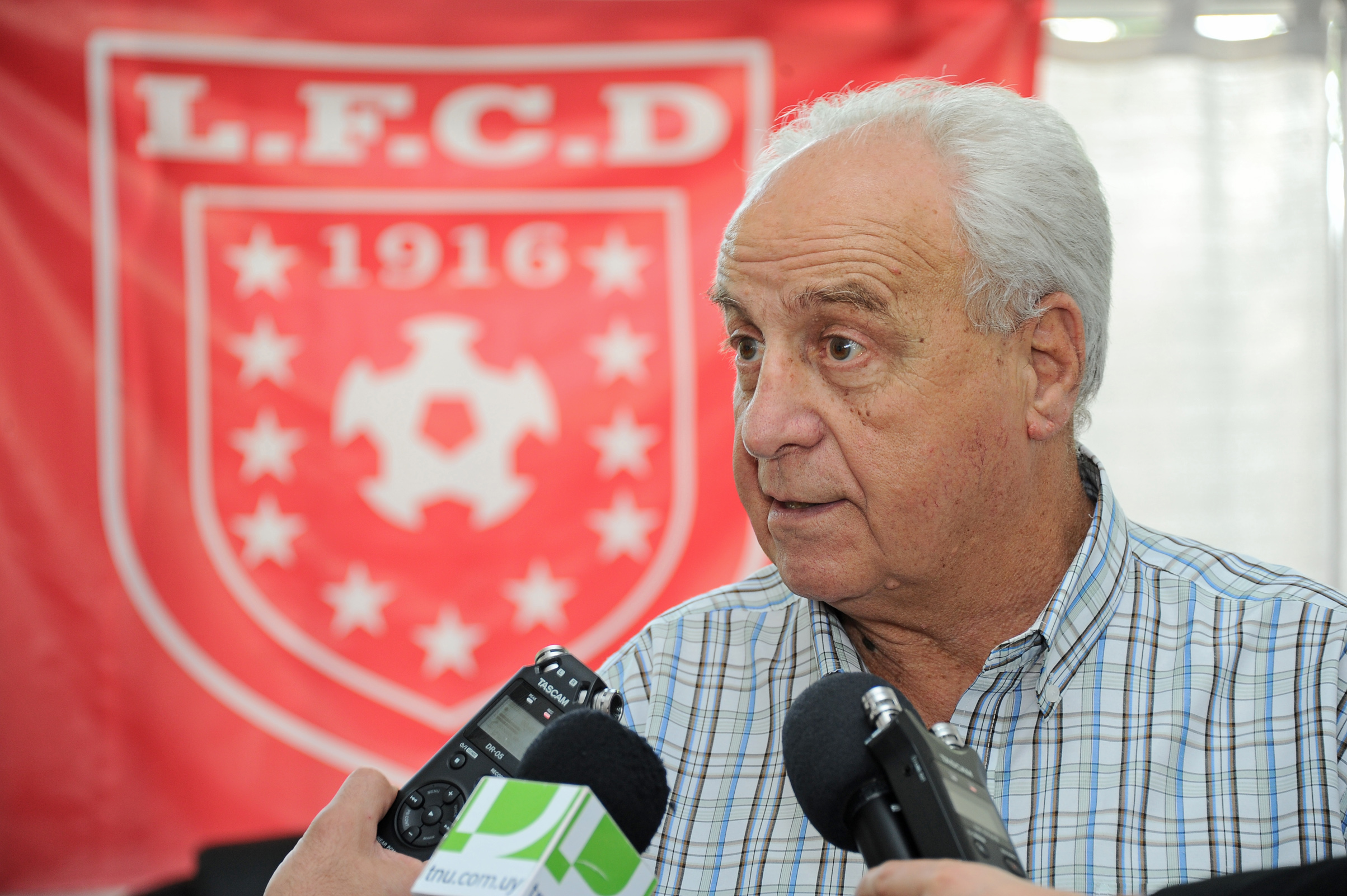 Ministro de Transporte y Obras Públicas, Víctor Rossi