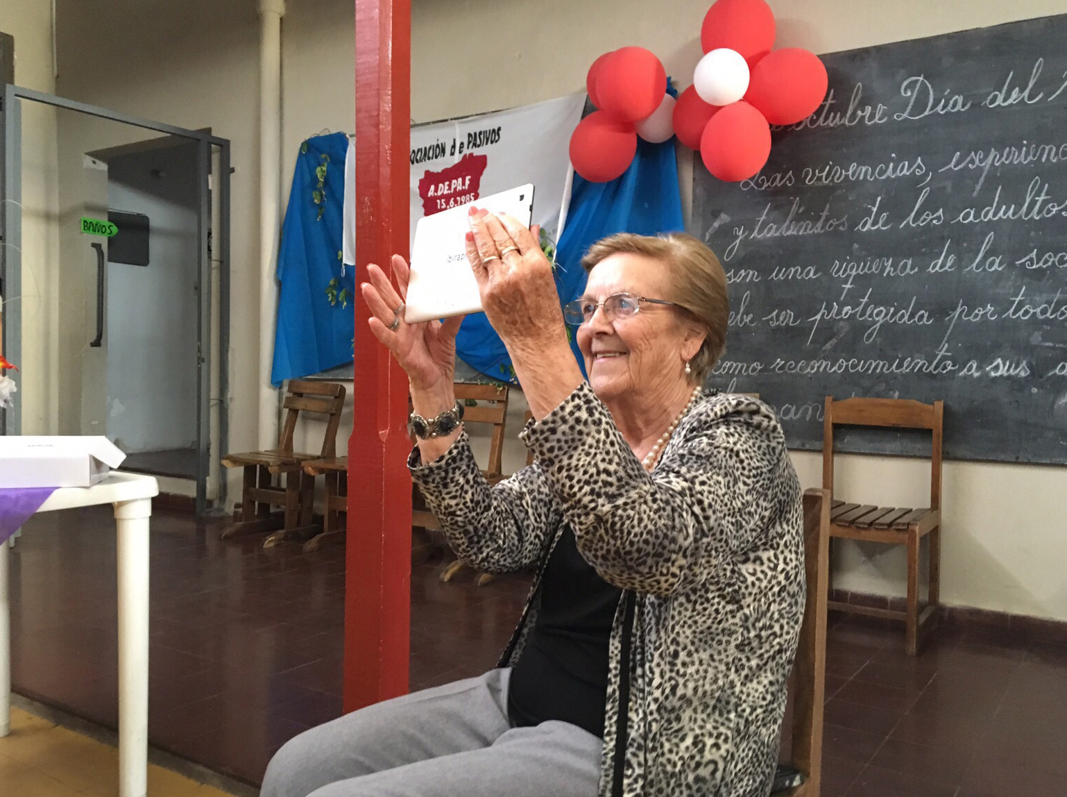Acto de celebración de 15.000 tablets entregadas a jubilados
