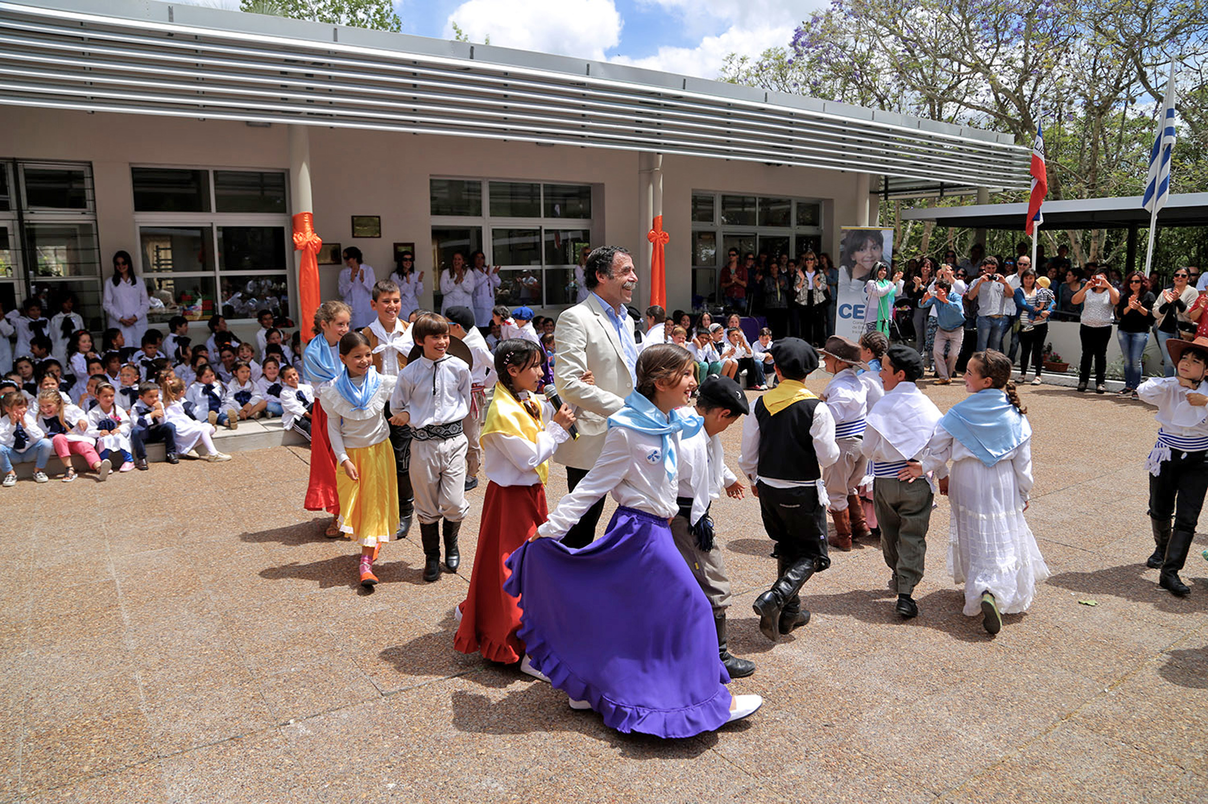 Reconocimiento a Miguel Brechner, presidente del Pan Ceibal