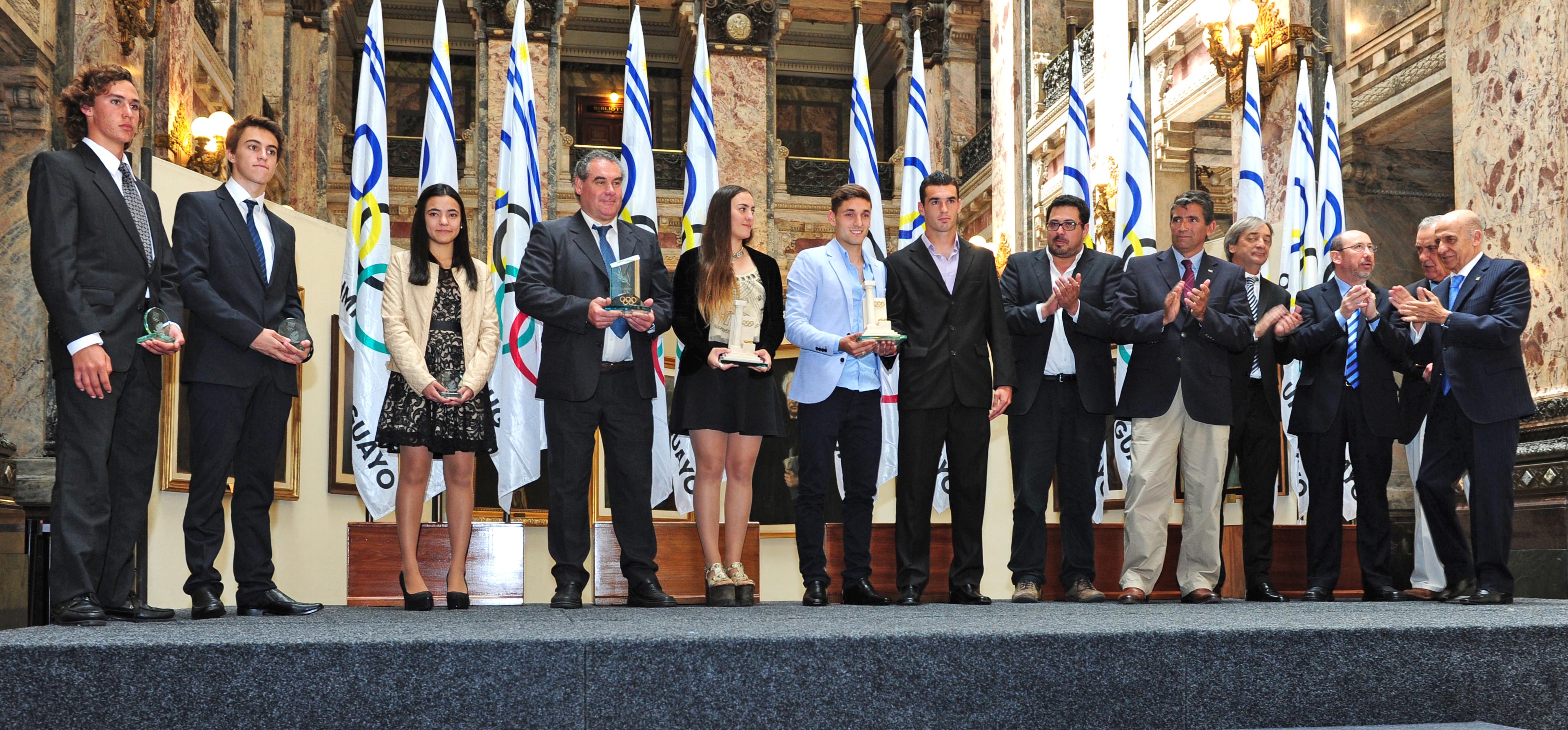 Cáceres y Sendic premiaron a Dolores Moreira y selección sub 23 como deportistas del año