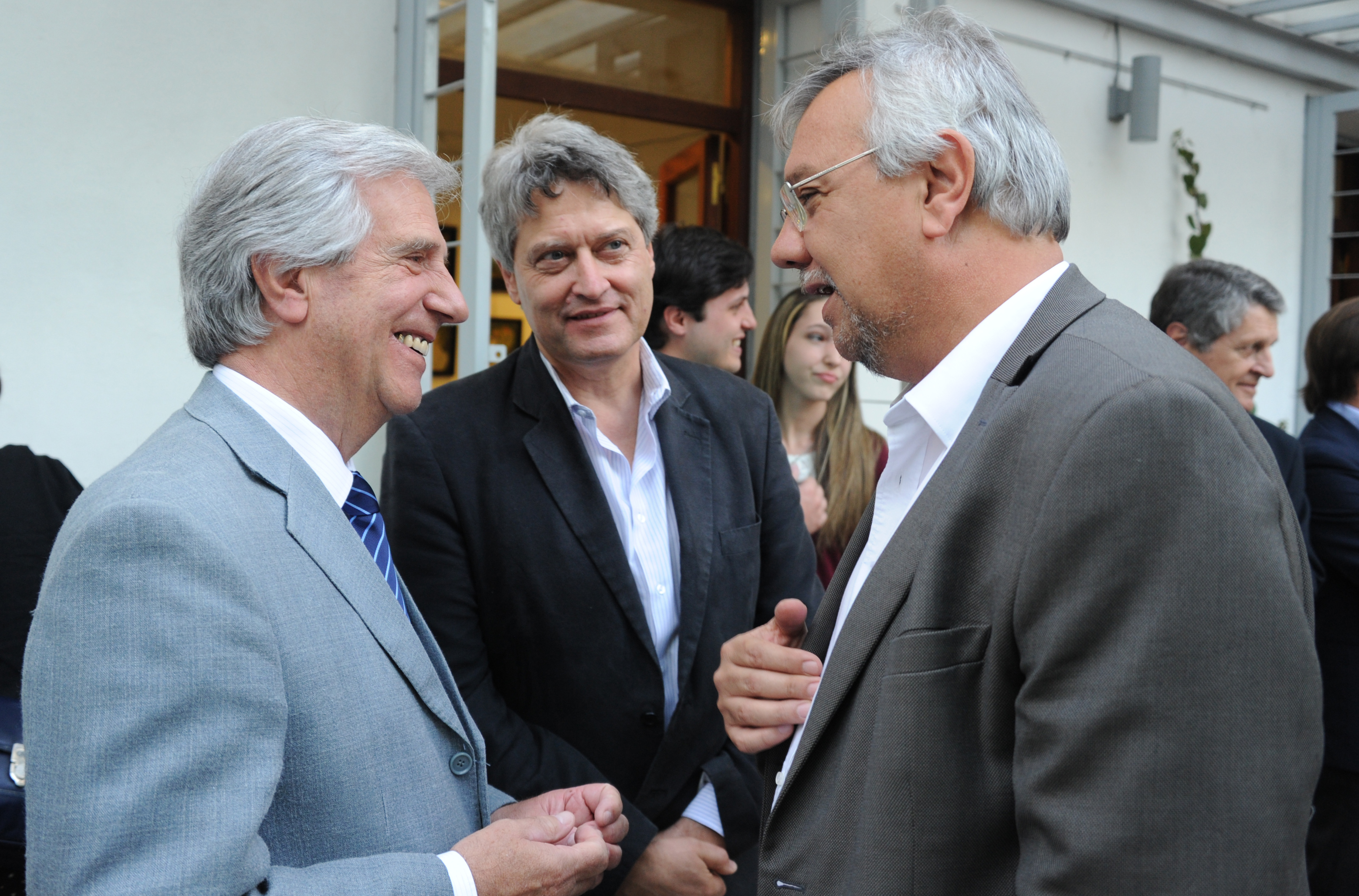 Tabaré Vázquez en la Fundación Zelmar Michelini