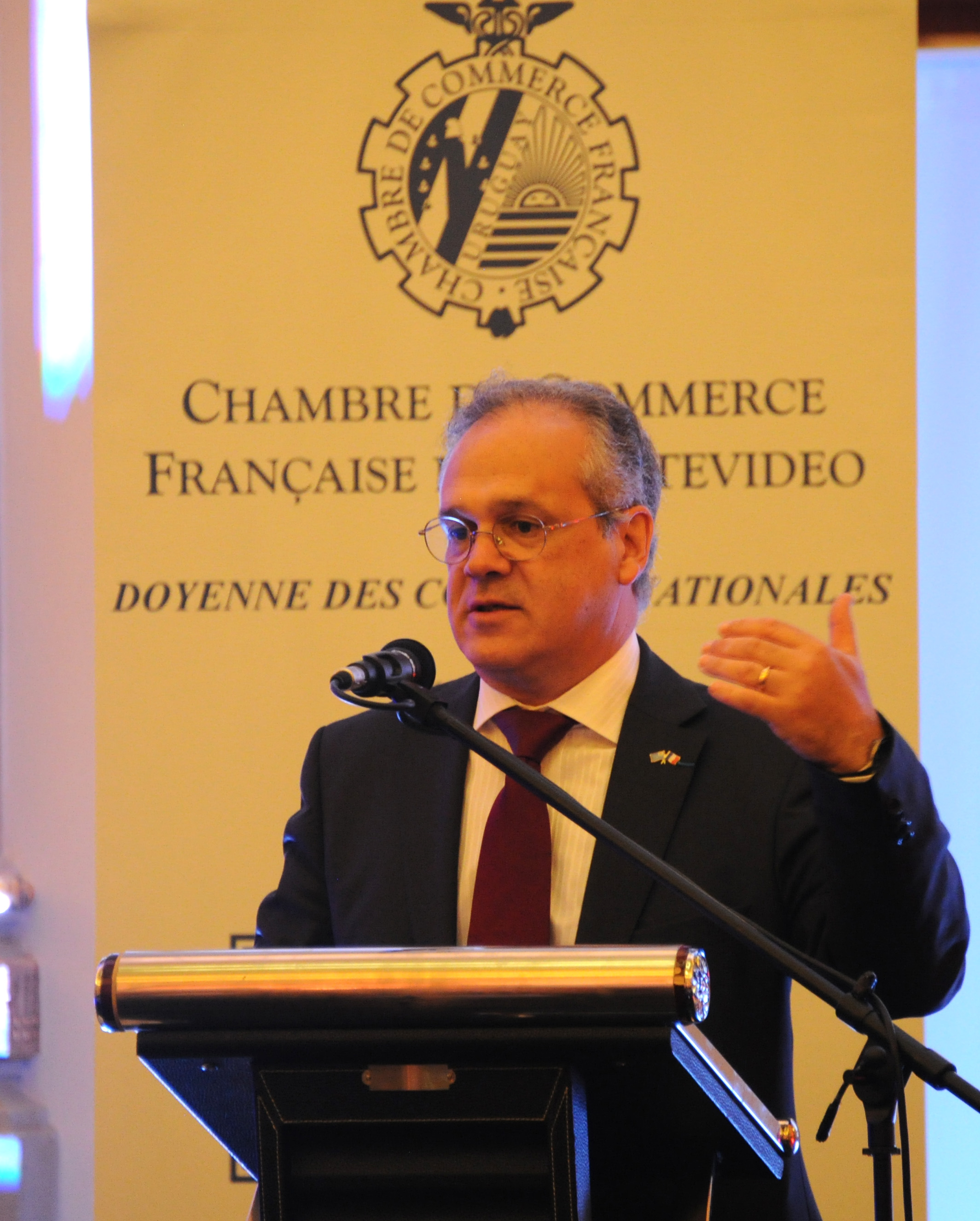 Ministro de Transporte, Victor Rossi, se reunió con la Cámara de Comercio Francesa