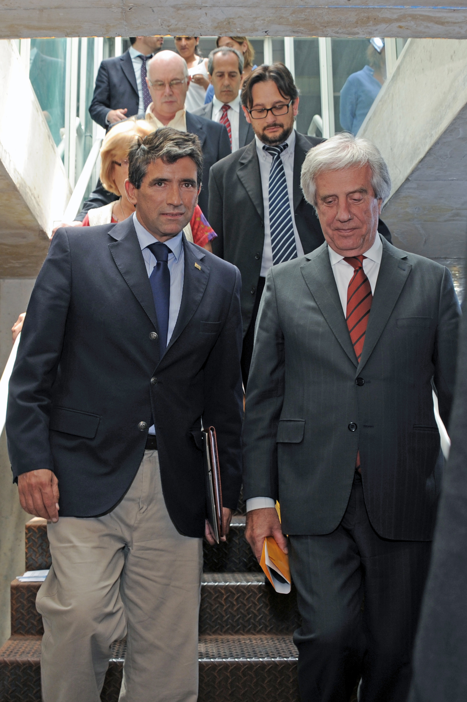 Reunión celebrada entre el Presidente Tabaré Vázquez, el Vice Presidente Raúl Sendic y autoridades del partido de Gobierno
