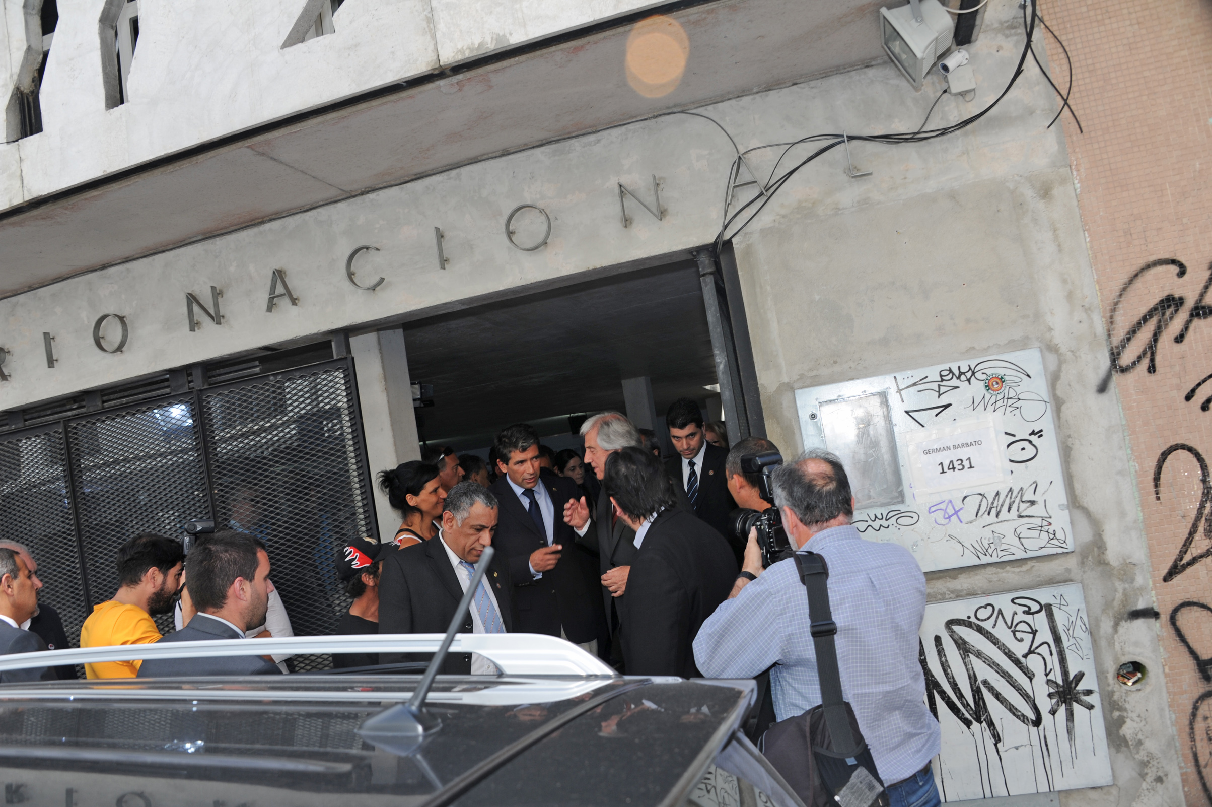 Reunión celebrada entre el Presidente Tabaré Vázquez, el Vice Presidente Raúl Sendic y autoridades del partido de Gobierno