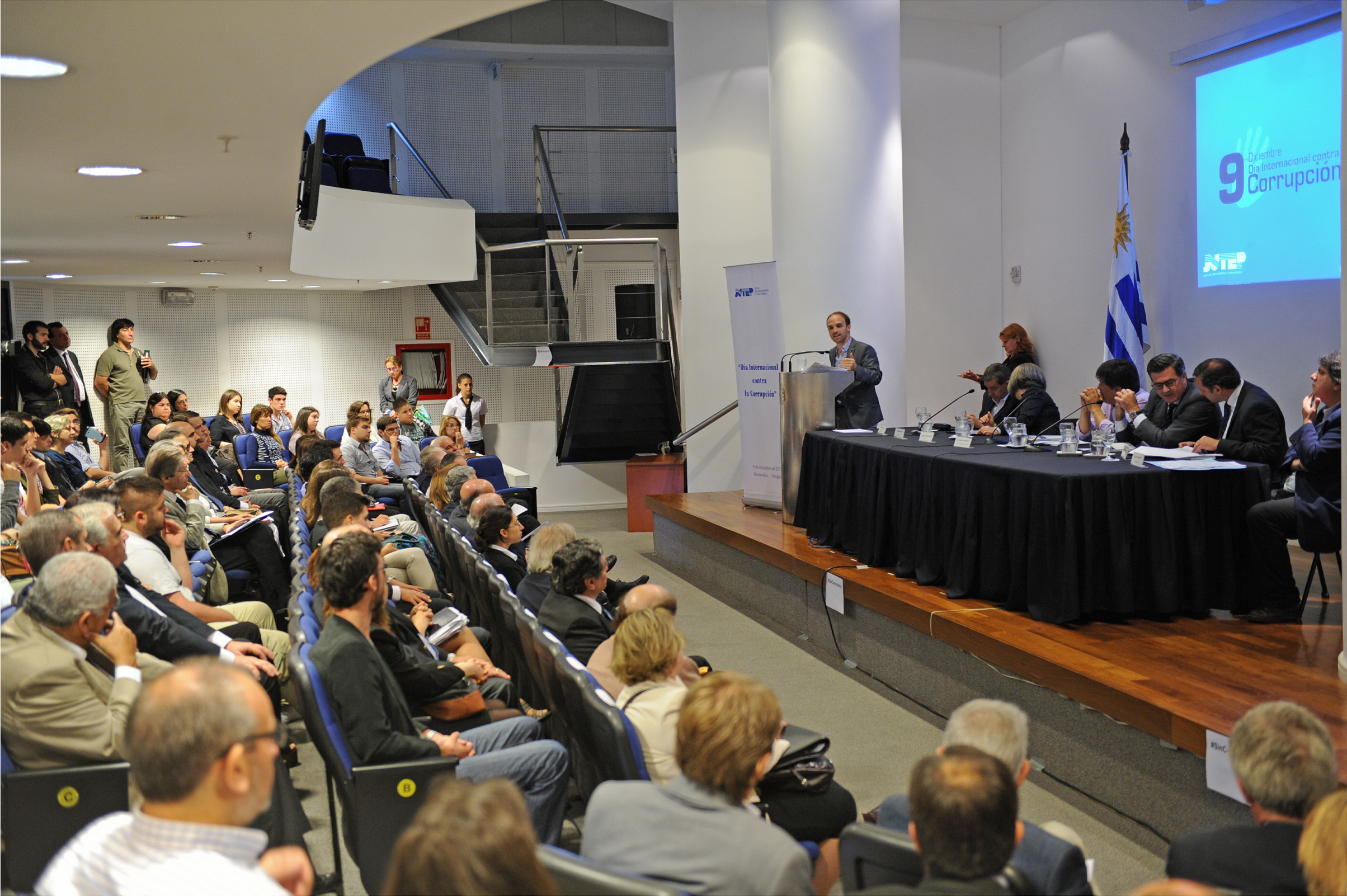 Presentación del libro Financiación de los partidos políticos en Uruguay