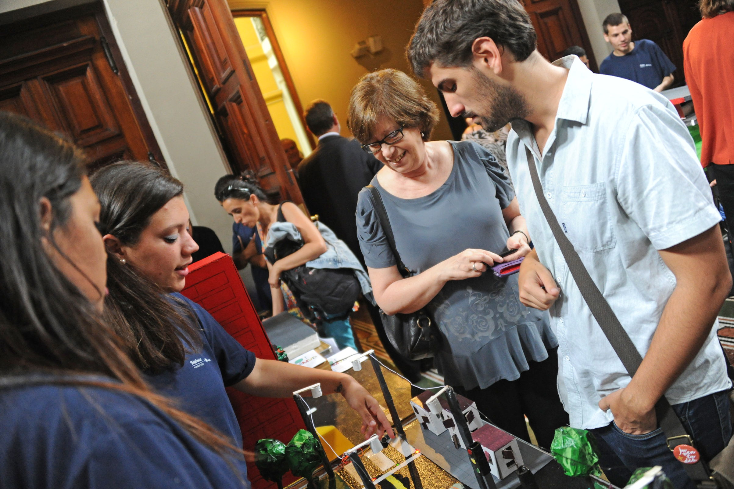 30 jóvenes de entre 16 y 25 años culminaron la primera edición de Emprender.