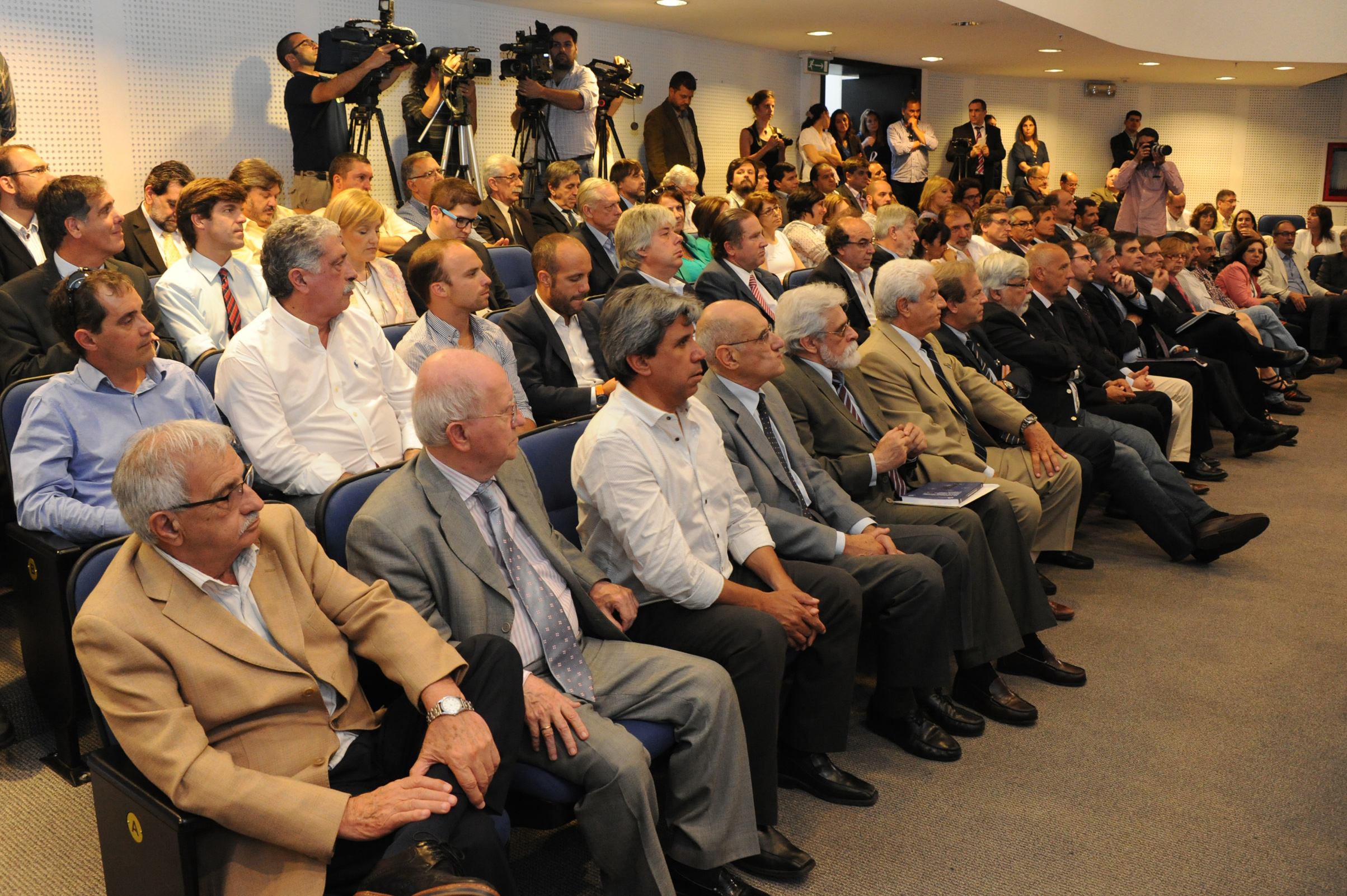 Asistentes a la conferencia