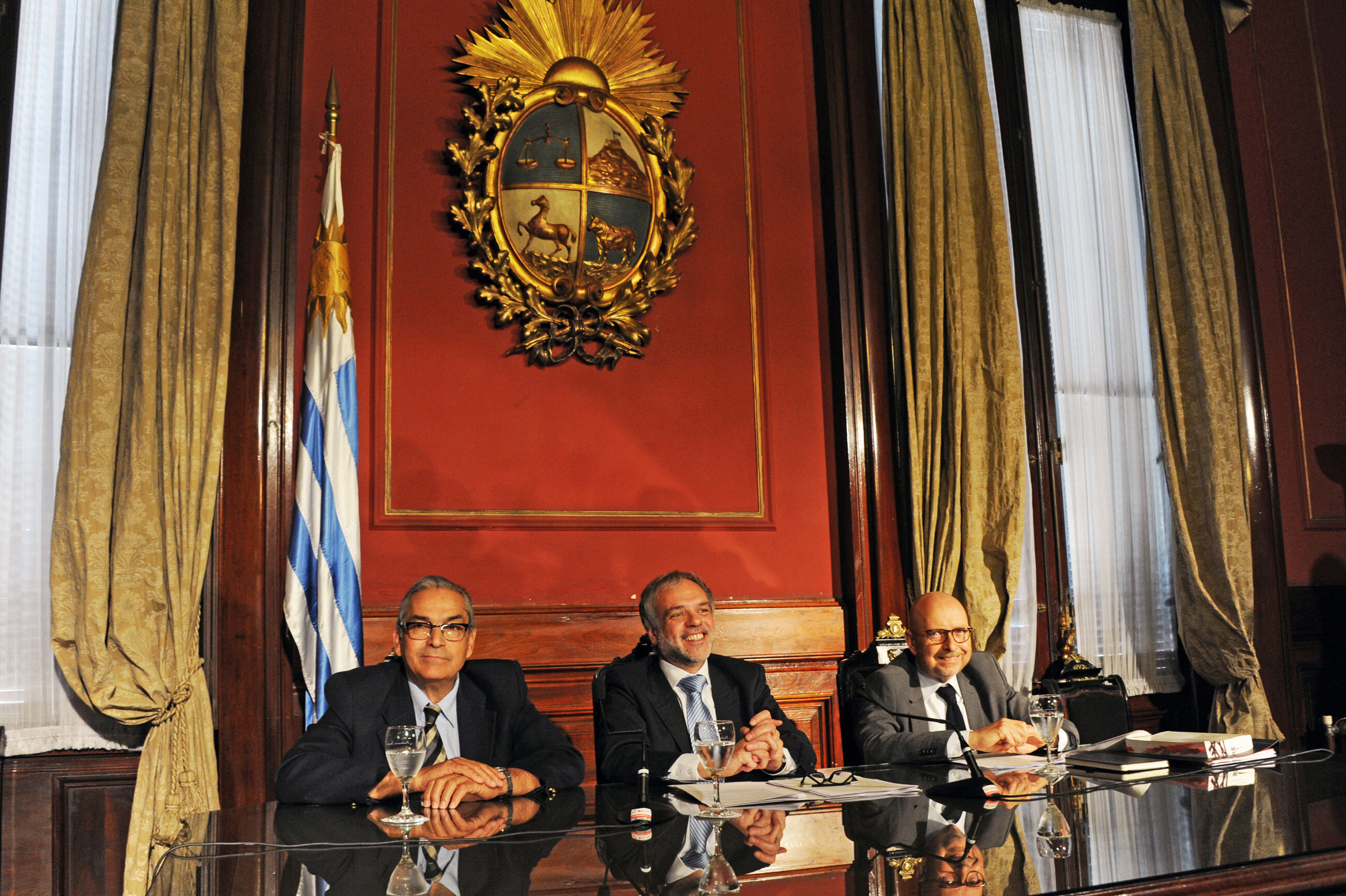 José Luis Cancela y Enzo Benech, Subsecretarios de Relaciones Exteriores y Ganadería, Agricultura y Pesca, respectivamente