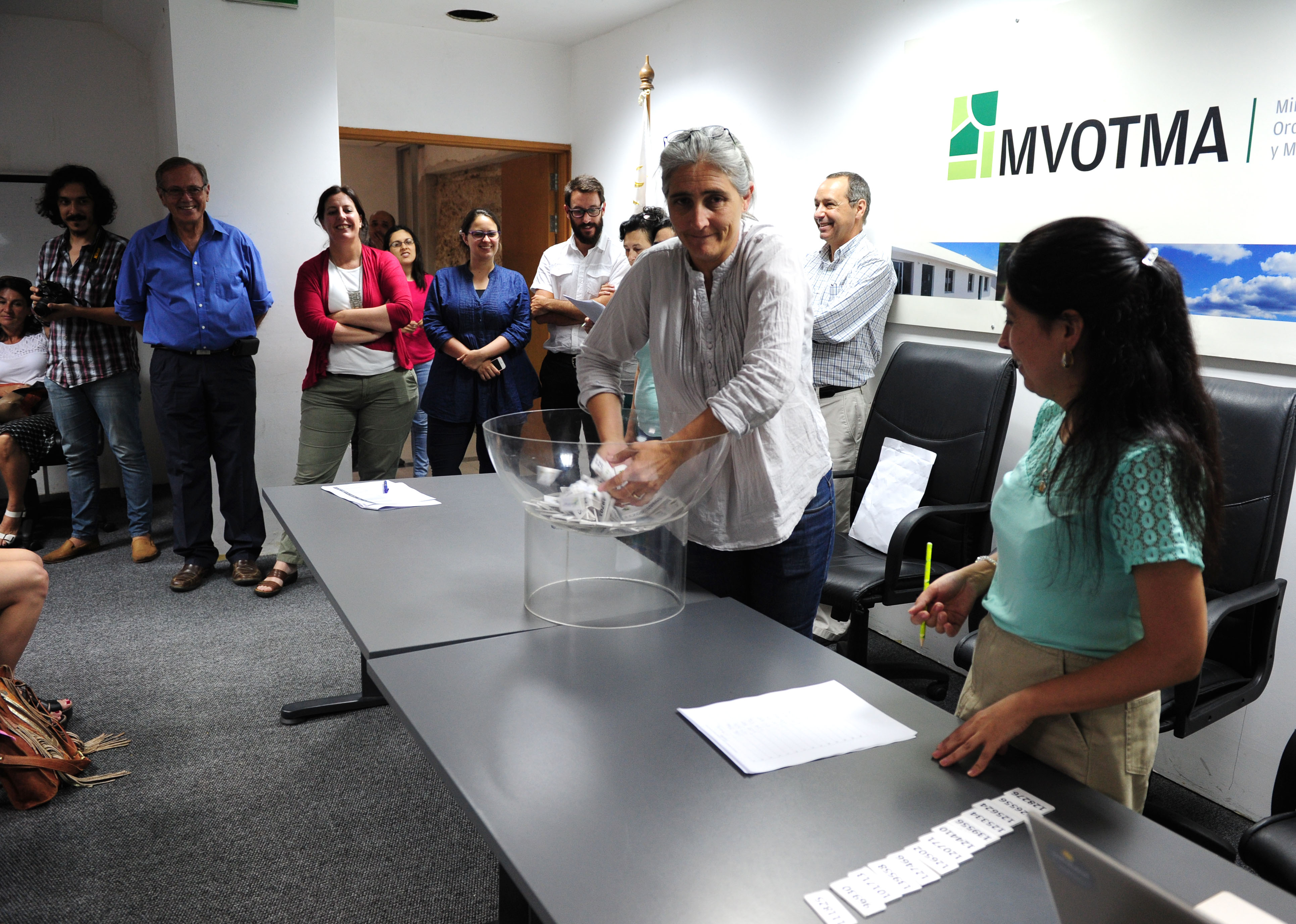 Ministerio de Vivienda sorteó en Montevideo 14 apartamentos con subsidio a las cuotas