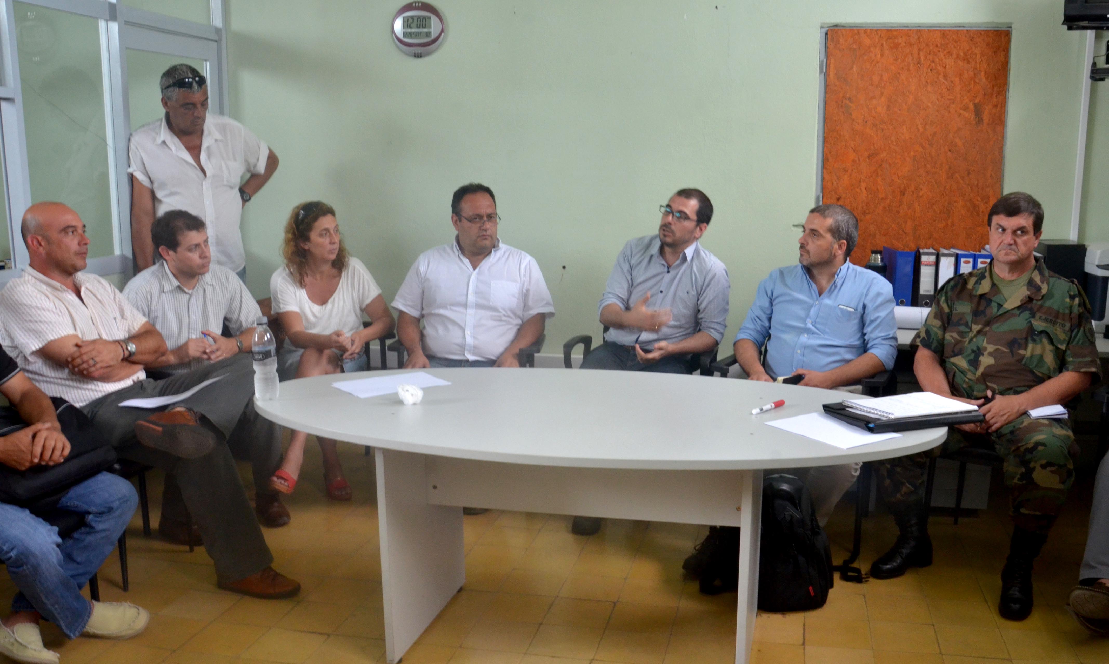 Roballo recorrió zonas inundadas junto a autoridades nacionales y departamentales