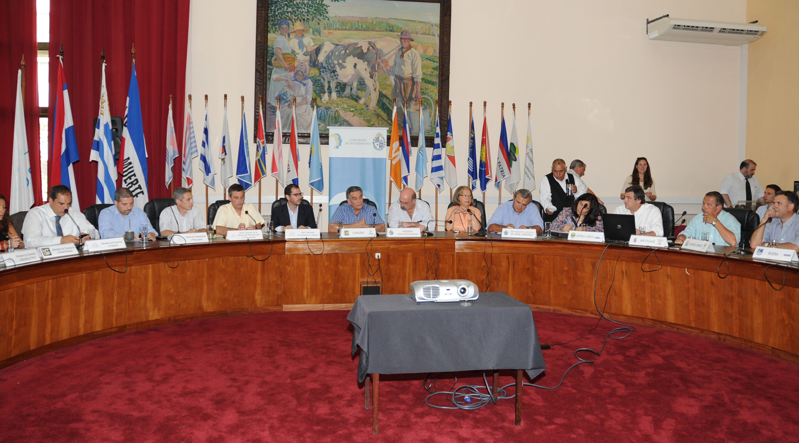 Comisión Sectorial de Descentralización analizó recursos para afectados por inundaciones