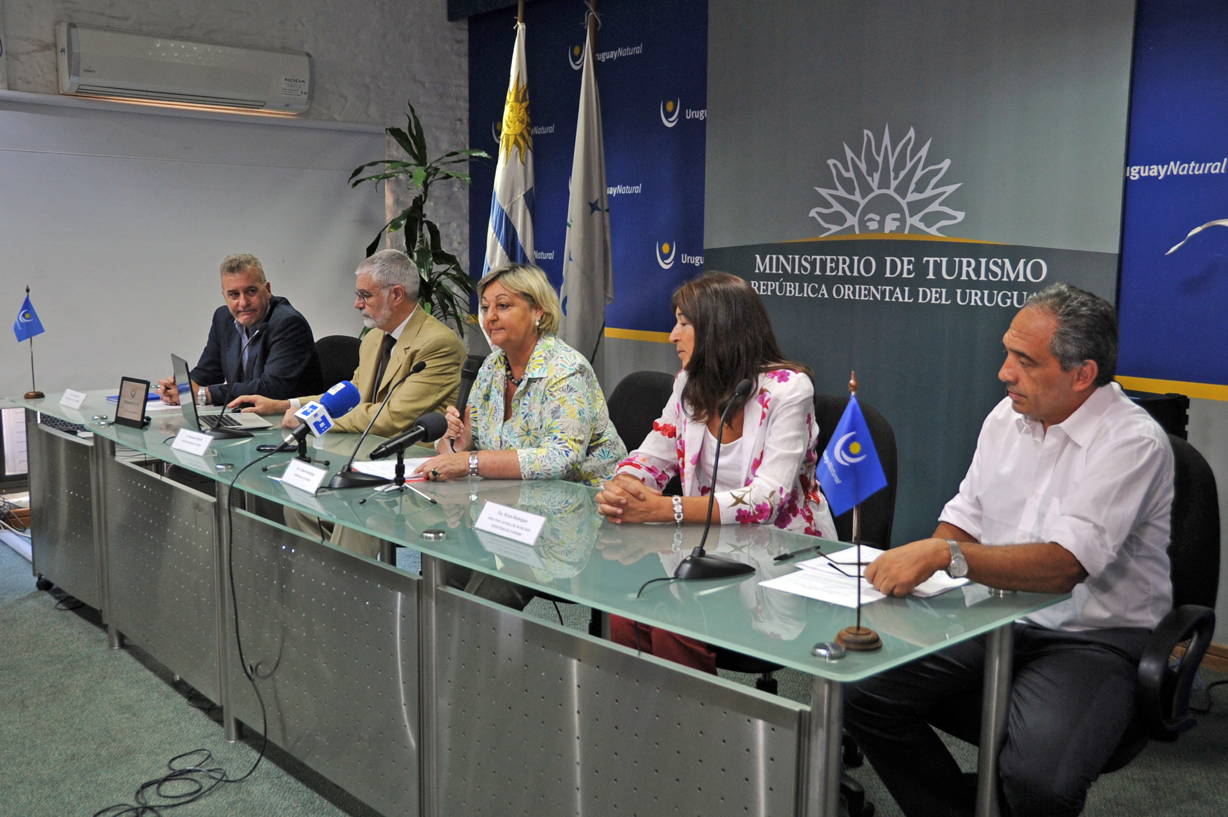 Ministerio de Turismo divulgó cifras del 2015