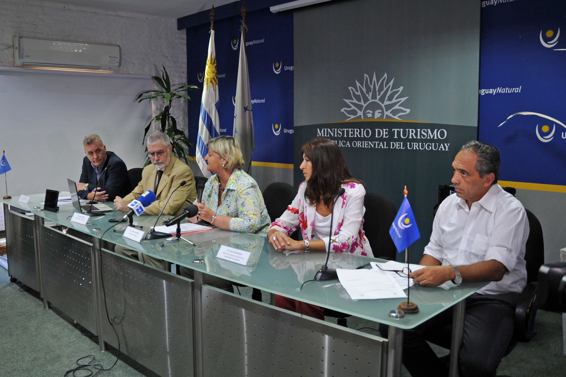 Ministerio de Turismo divulgó cifras del 2015