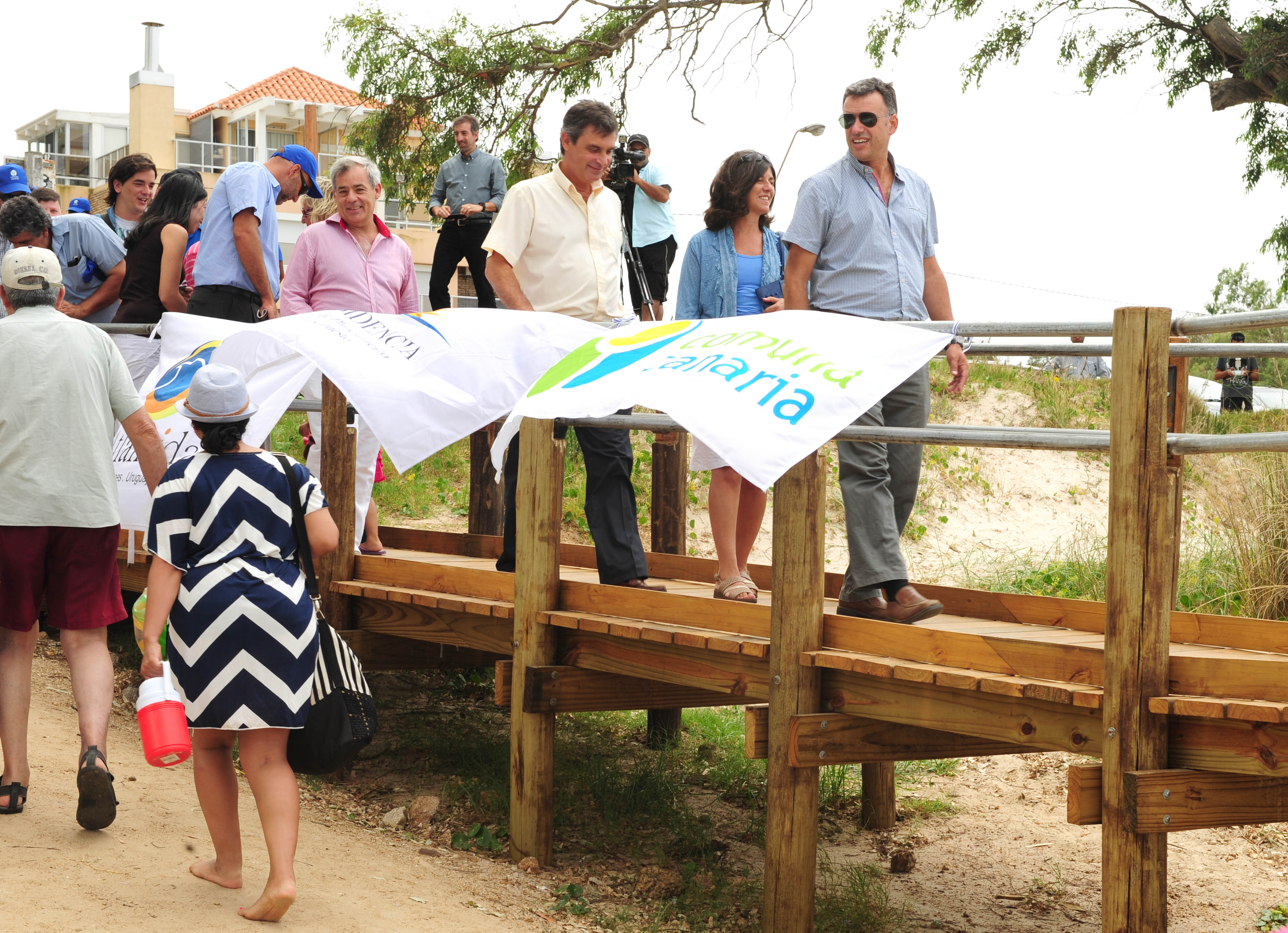 OPP, Ministerio de Turismo e intendencia de Canelones inauguraron rampa de accesso en Atlántida