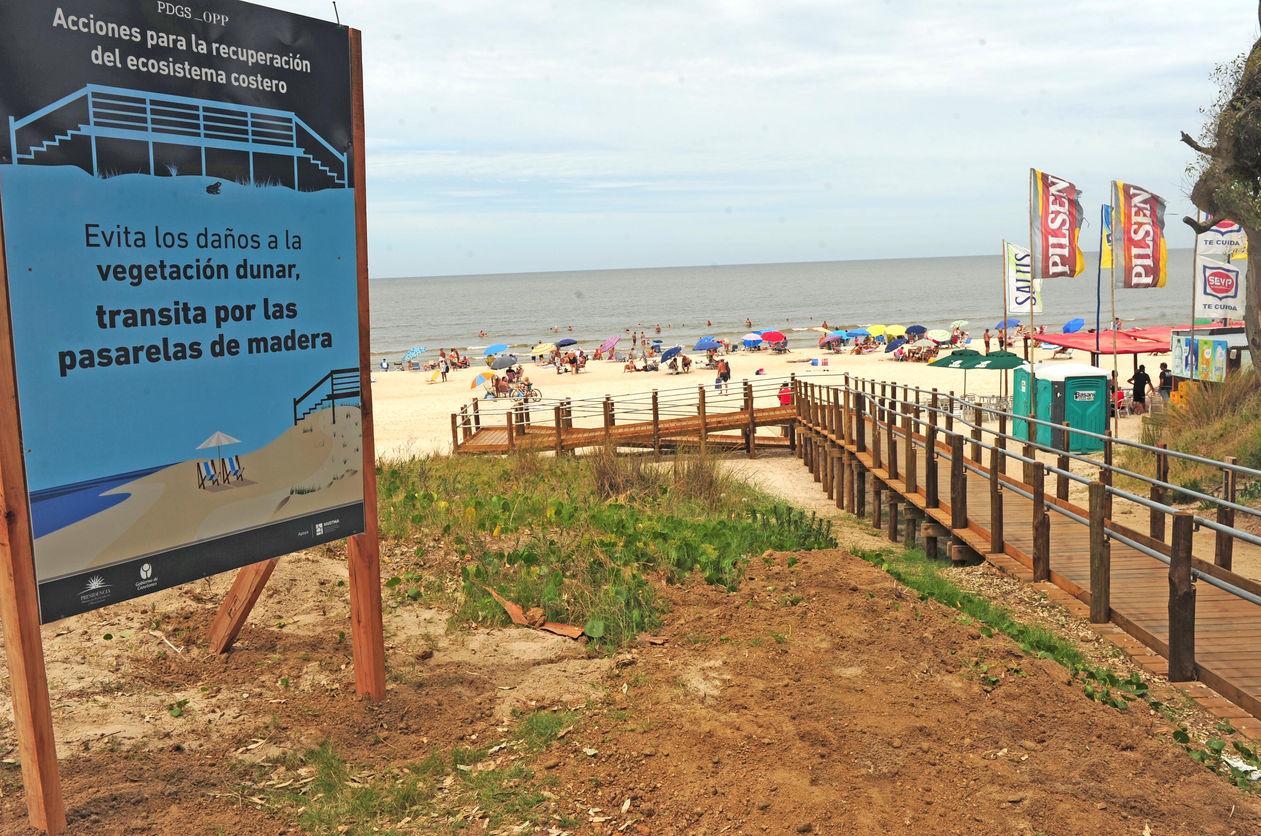 OPP, Ministerio de Turismo e intendencia de Canelones inauguraron rampa de accesso en Atlántida