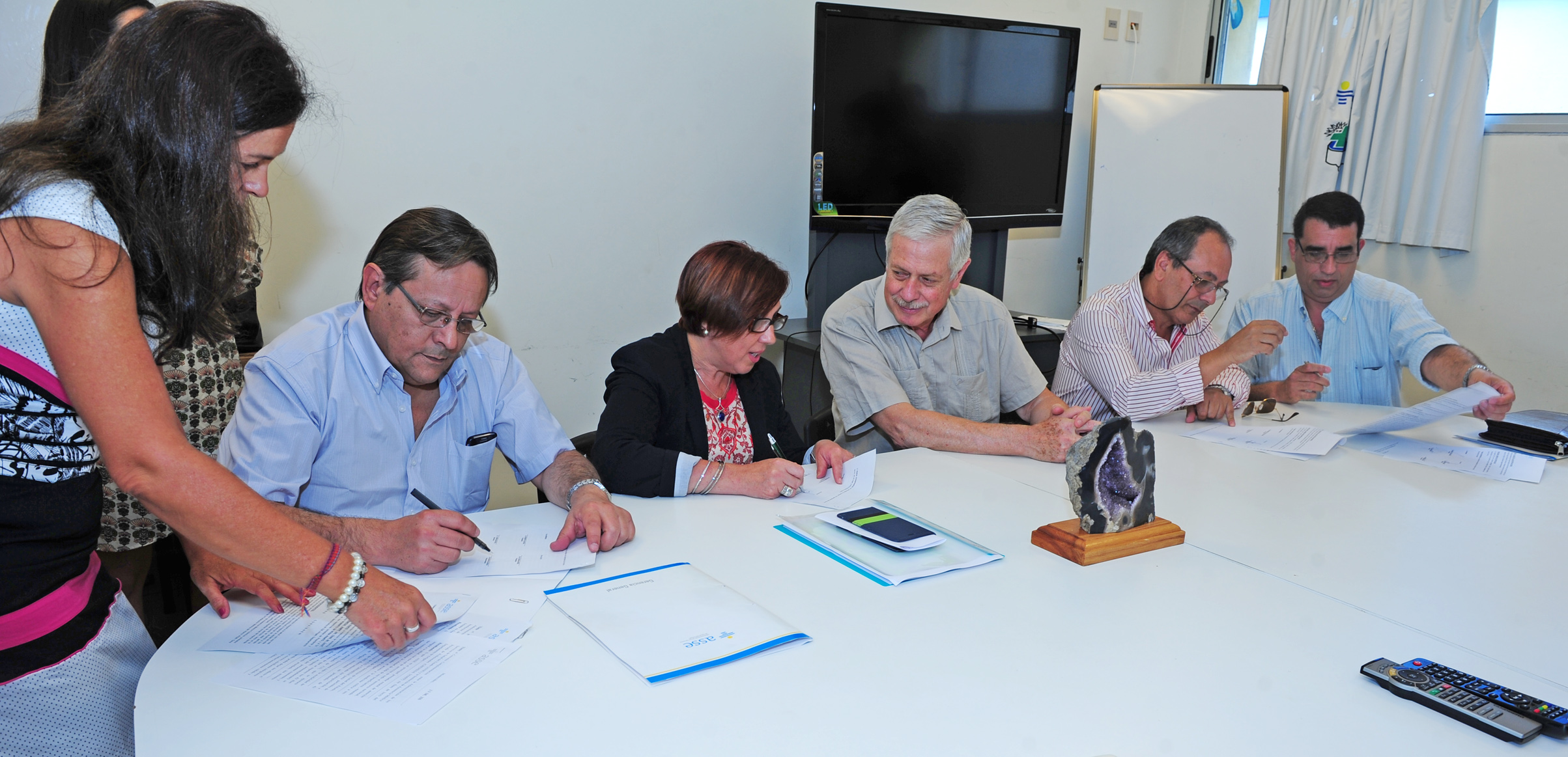 Jorge Basso, y autoridades del MSP realizaron una visita al Hospital de Artigas