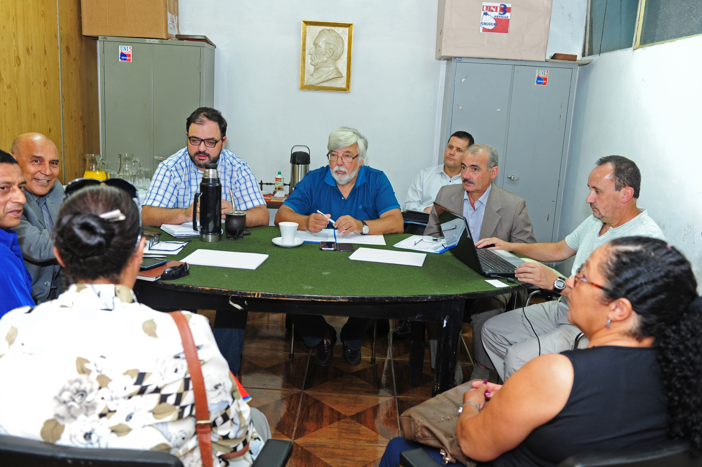 Eduardo Bonomi, junto a autoridades del Ministerio del Interior, brindaron diversas audiencias