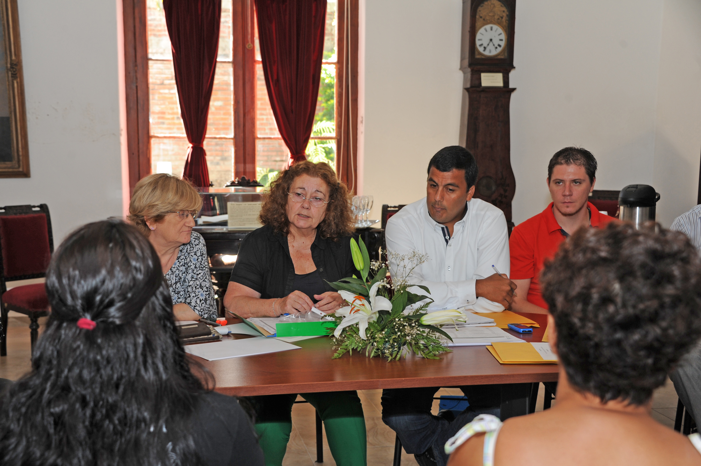 Autoridades de Educación y Cultura en audiencia con la sociedad civil de Paysandú