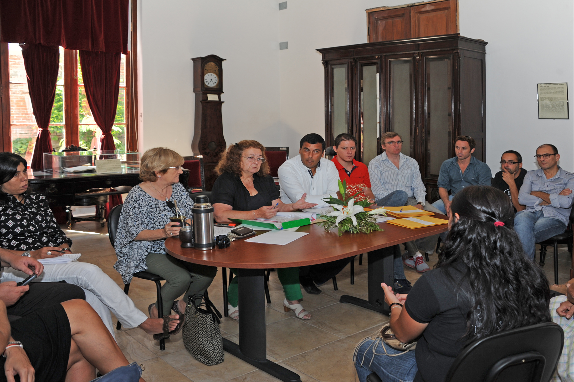 Autoridades de Educación y Cultura en audiencia con la sociedad civil de Paysandú