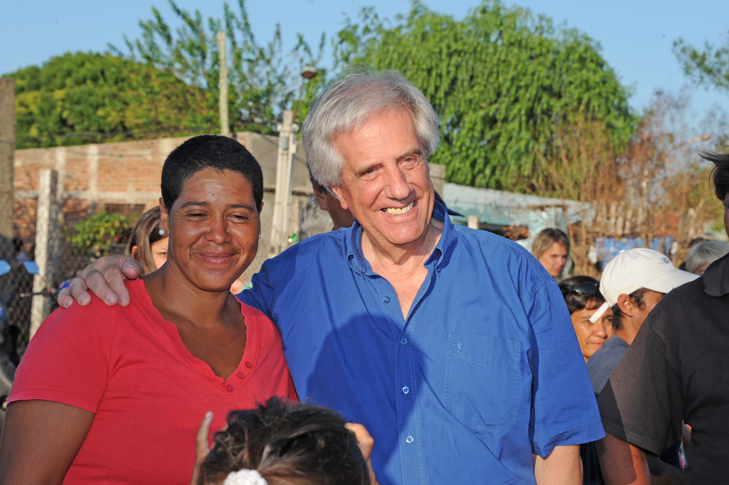 Recorrida del Presidente Tabaré Vázquez por la ciudad de Paysandú
