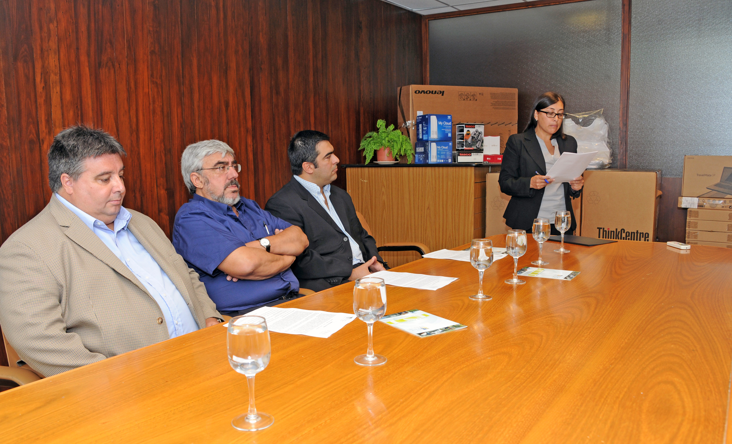 Entrega de equipamiento a dependencias que combaten al narcotráfico