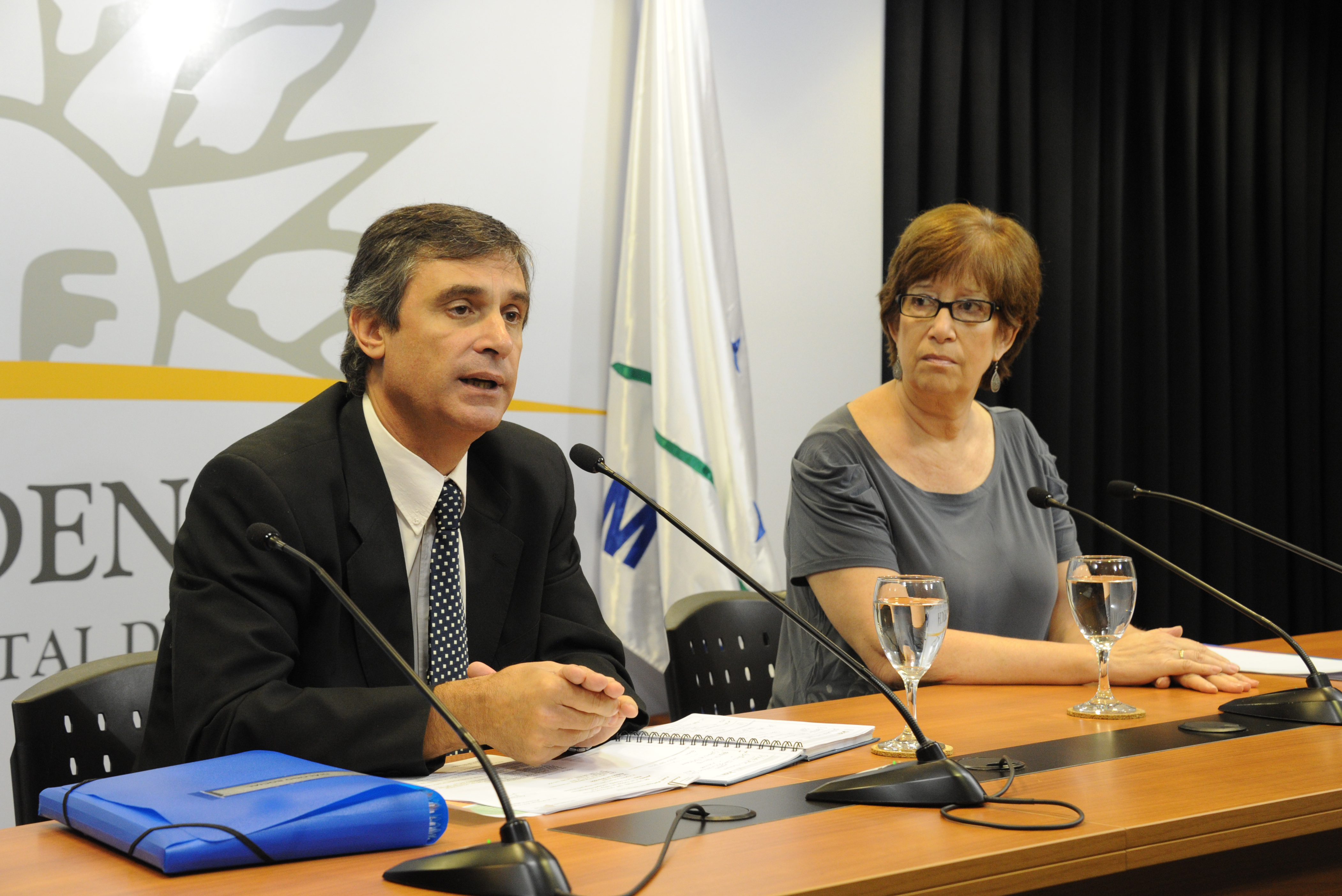 Álvaro García, director de la Oficina de Planeamiento y Presupuesto (OPP), haciendo uso de la palabra