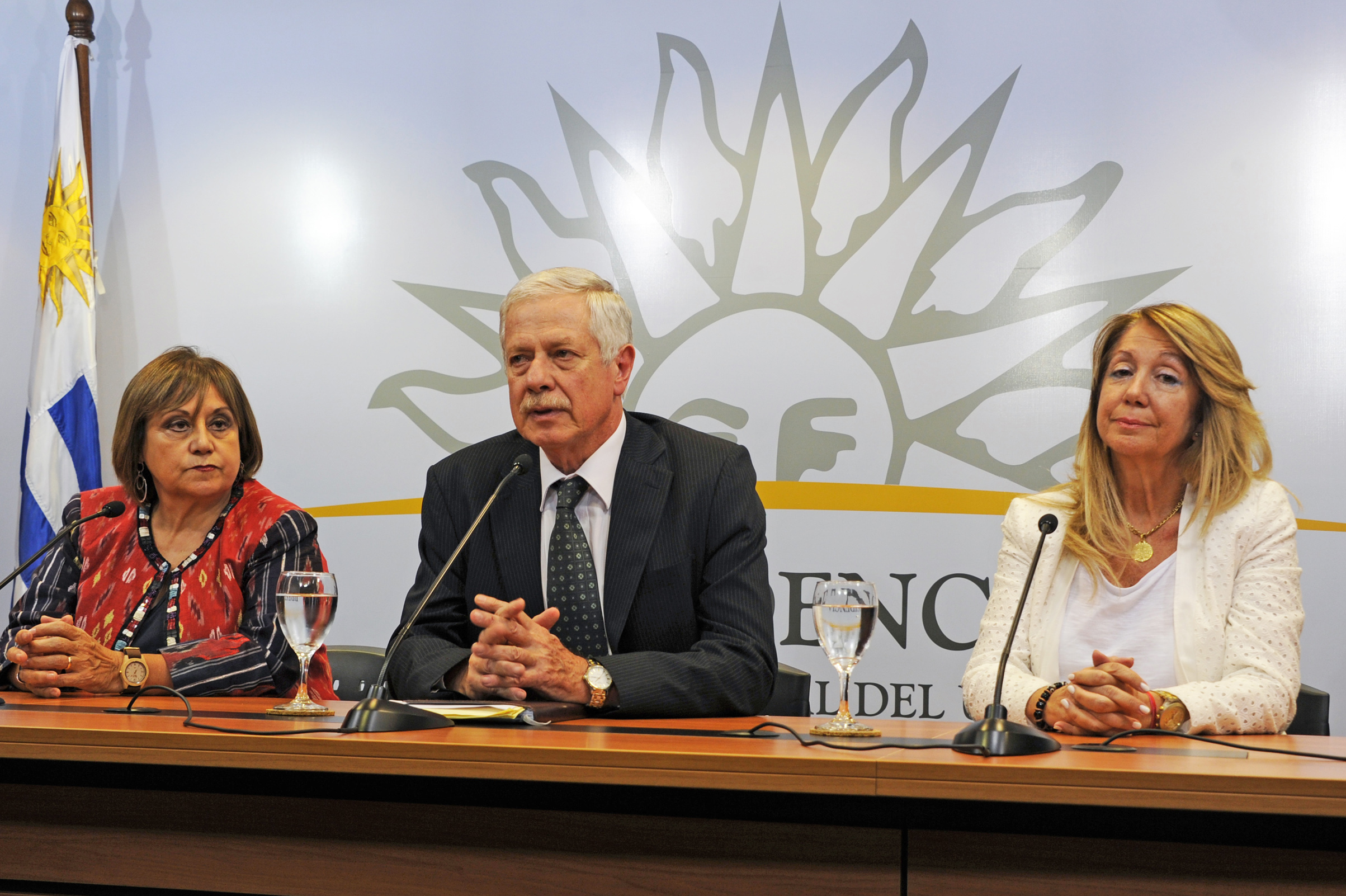 Ministro Jorge Basso, haciendo uso de la palabra