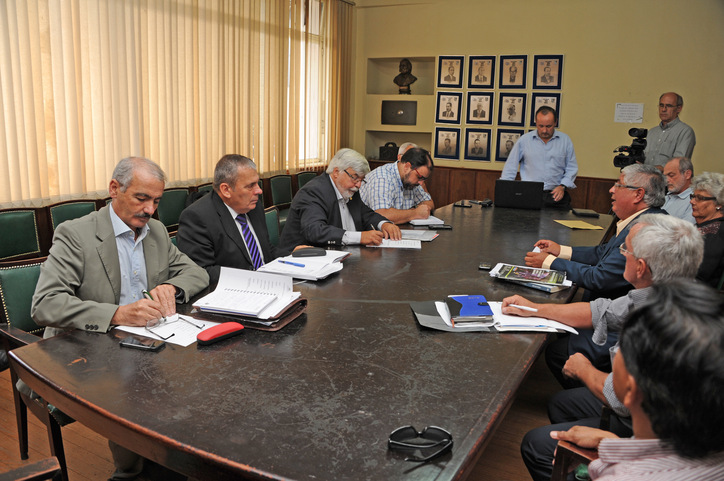 Eduardo Bonomi, junto a autoridades del Ministerio del Interior, brindaron diversas audiencias en Rivera