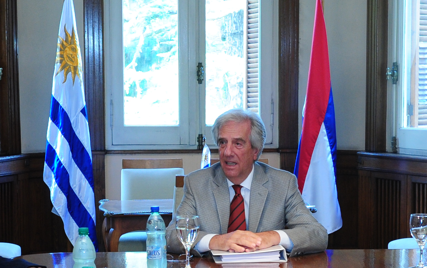 Vázquez se reunió con exmandatarios en Suárez