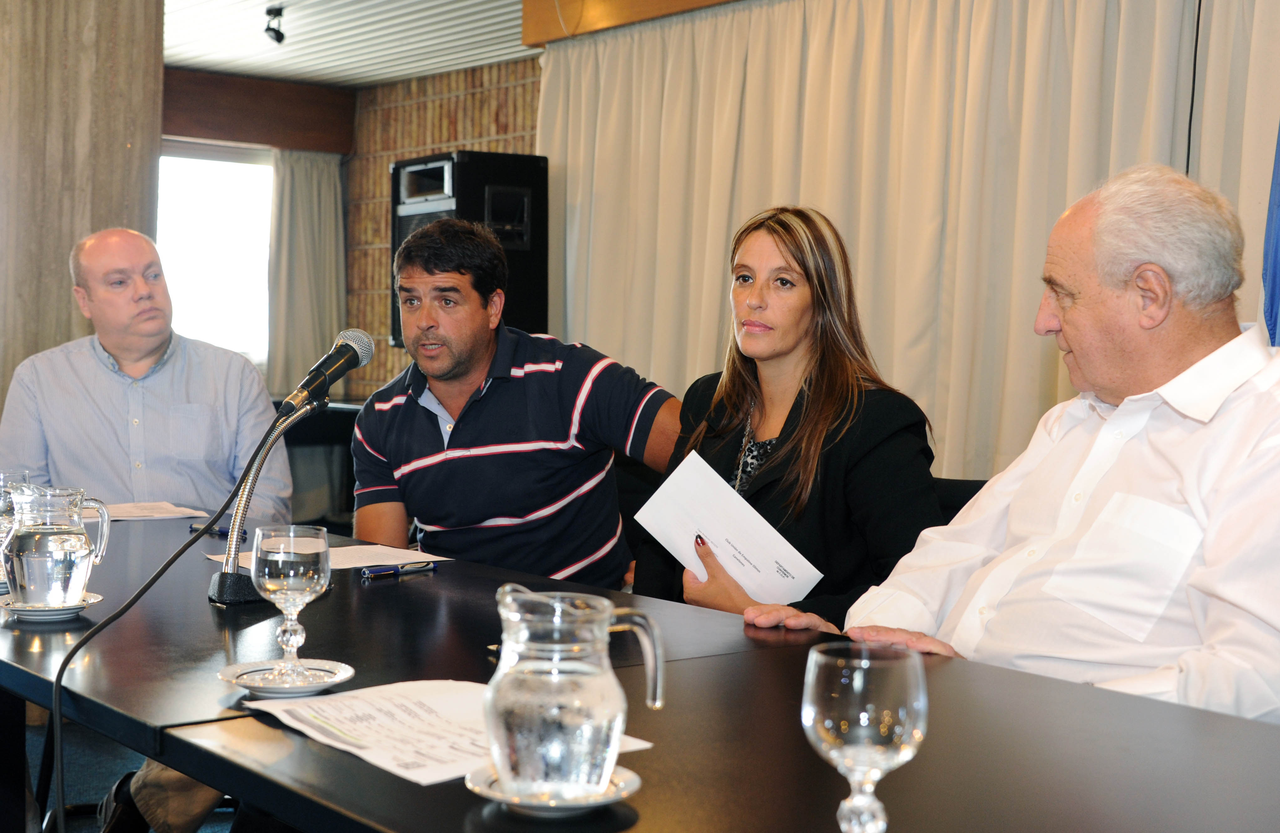 Ministerio de Transporte suscribió cinco convenios de asistencia social a instituciones de Canelones, San José, Soriano y Montevideo