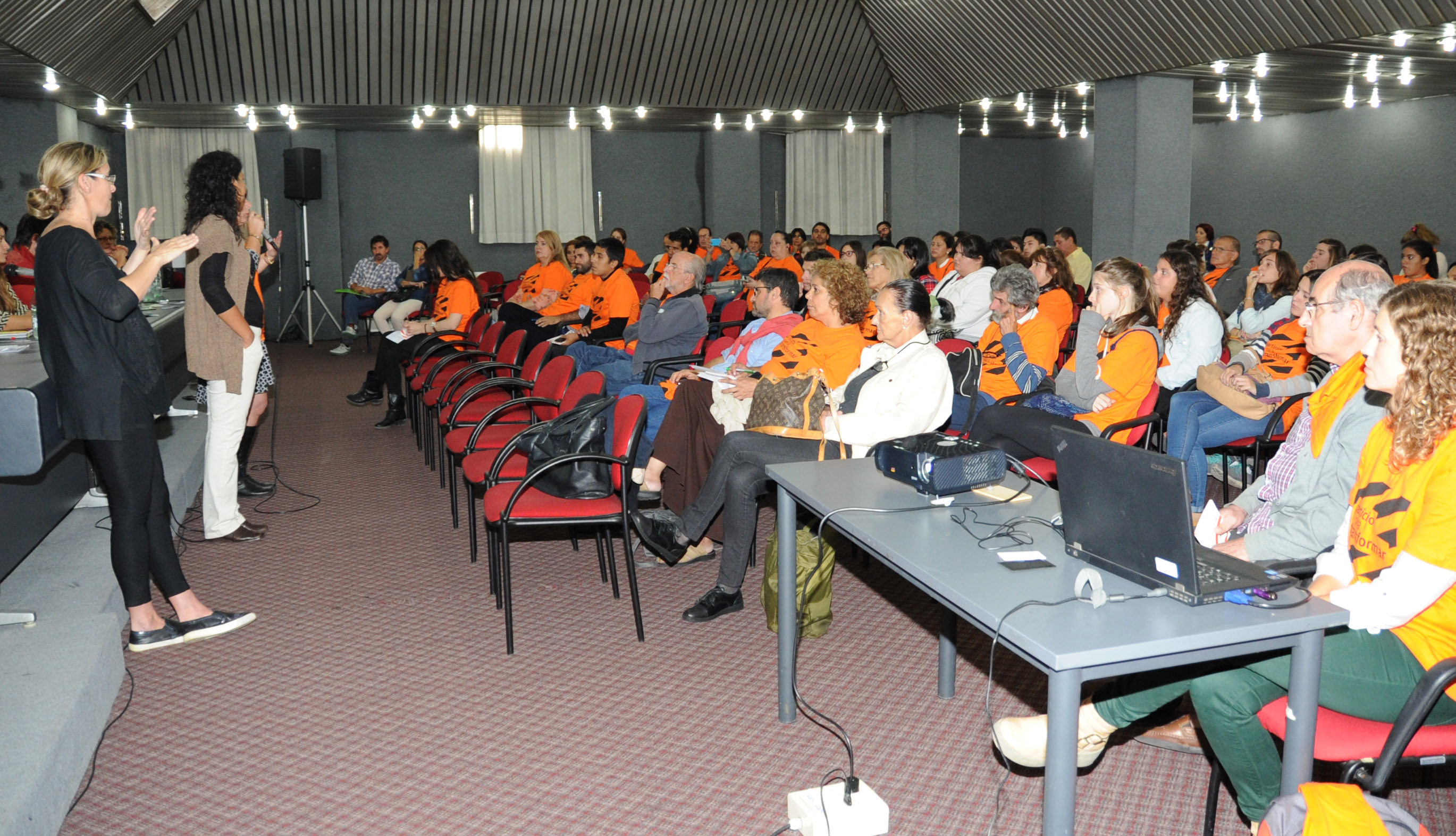 Programa Nacional de Voluntariado reúne 2.850 personas y 25 organismos