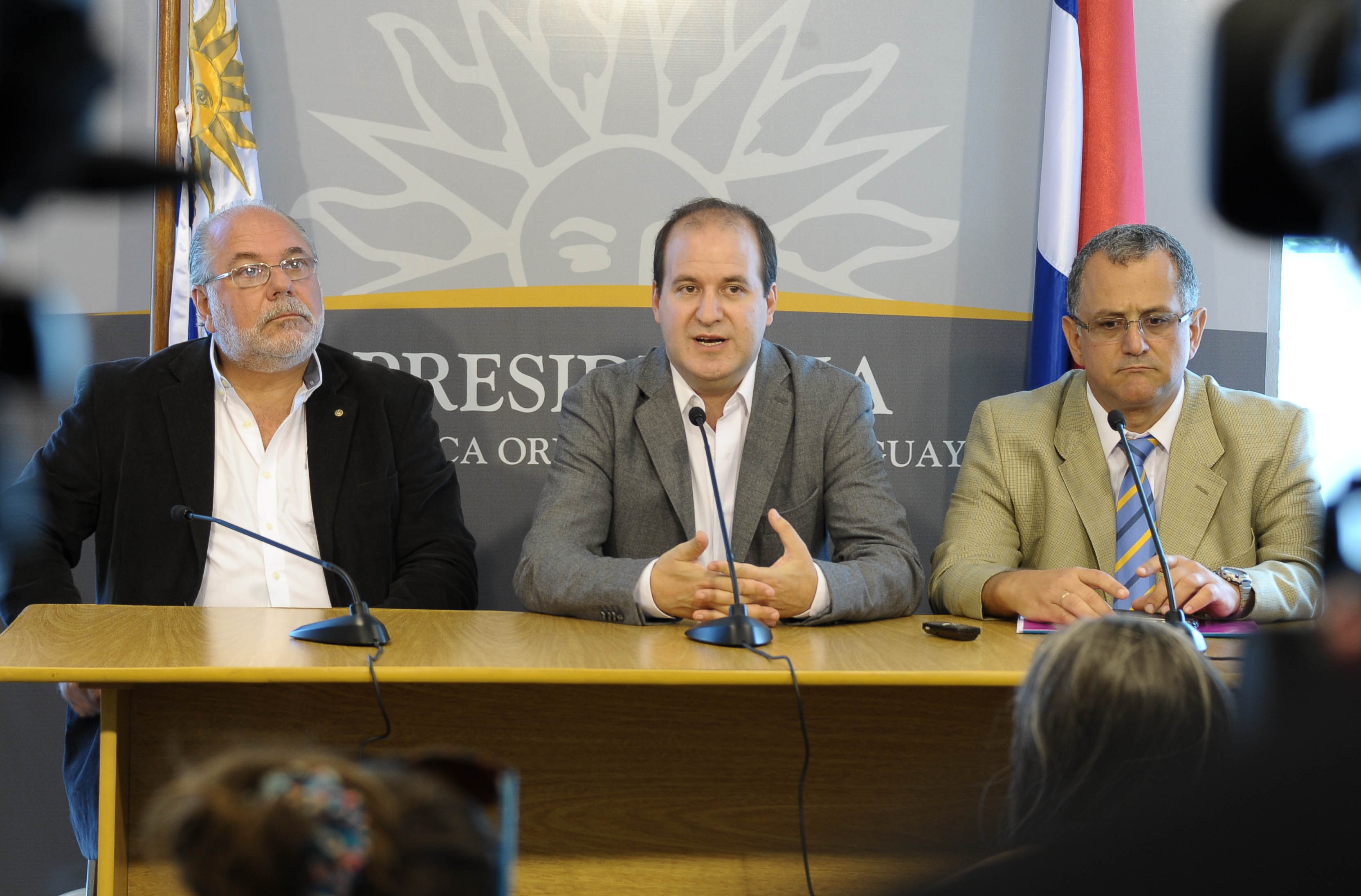 Declaraciones a la prensa de Alfredo Toledo, Julio Trostchansky y Alejandro Cuesta, dirigentes del SMU