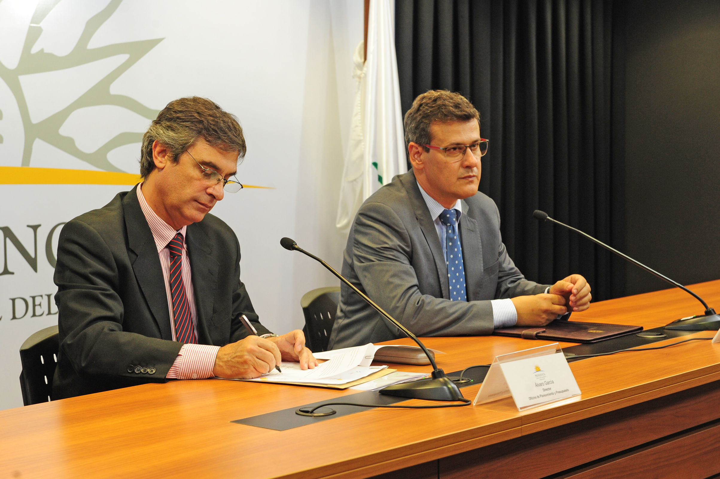 Director de la OPP, Álvaro García y Fiscal de Corte, Jorge Díaz