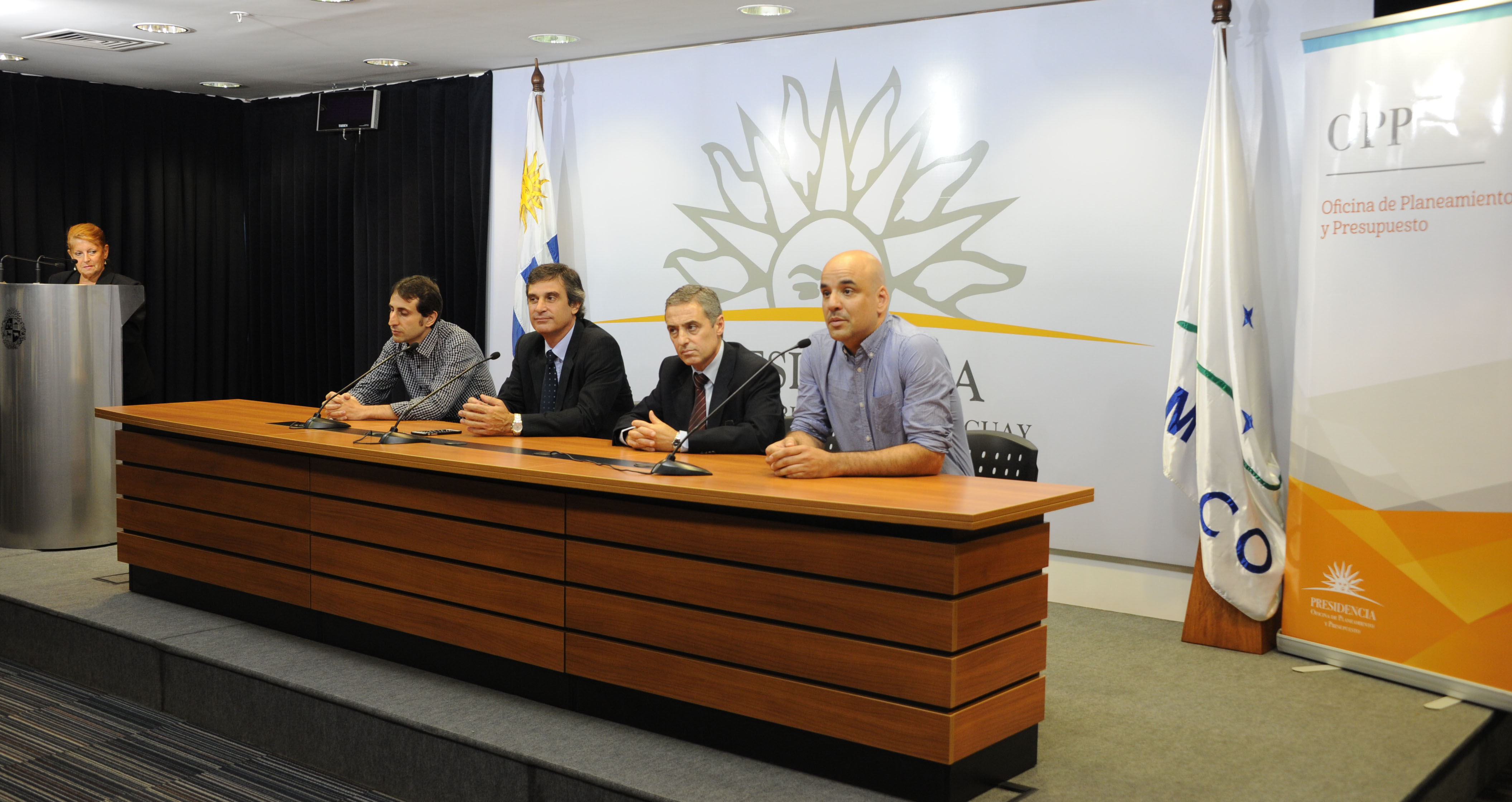 Fernando Isabella, Álvaro García, Martín Dibarbure y Sebastián Torres de izquierda a derecha