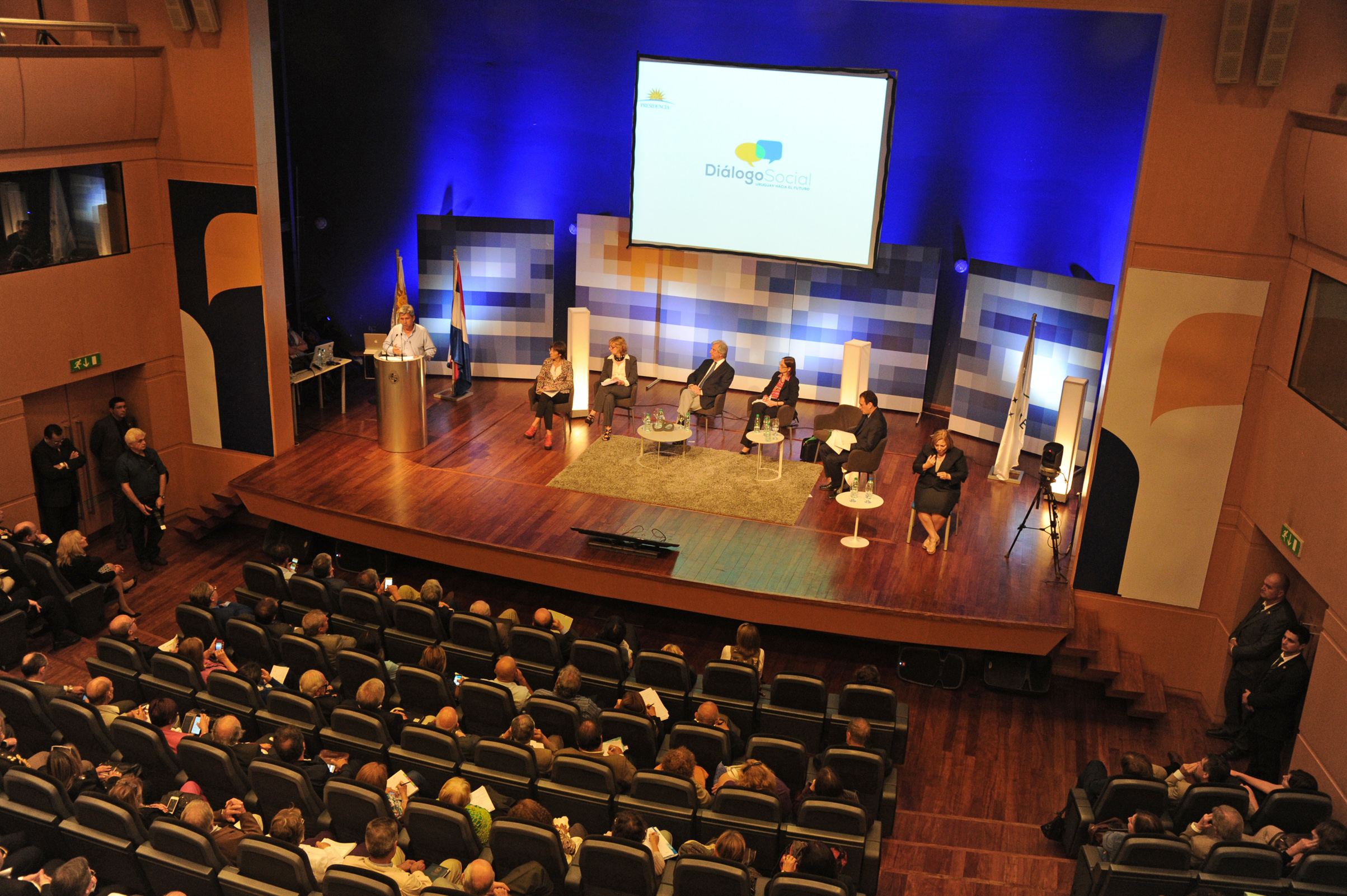 Segundo foro del Diálogo Social