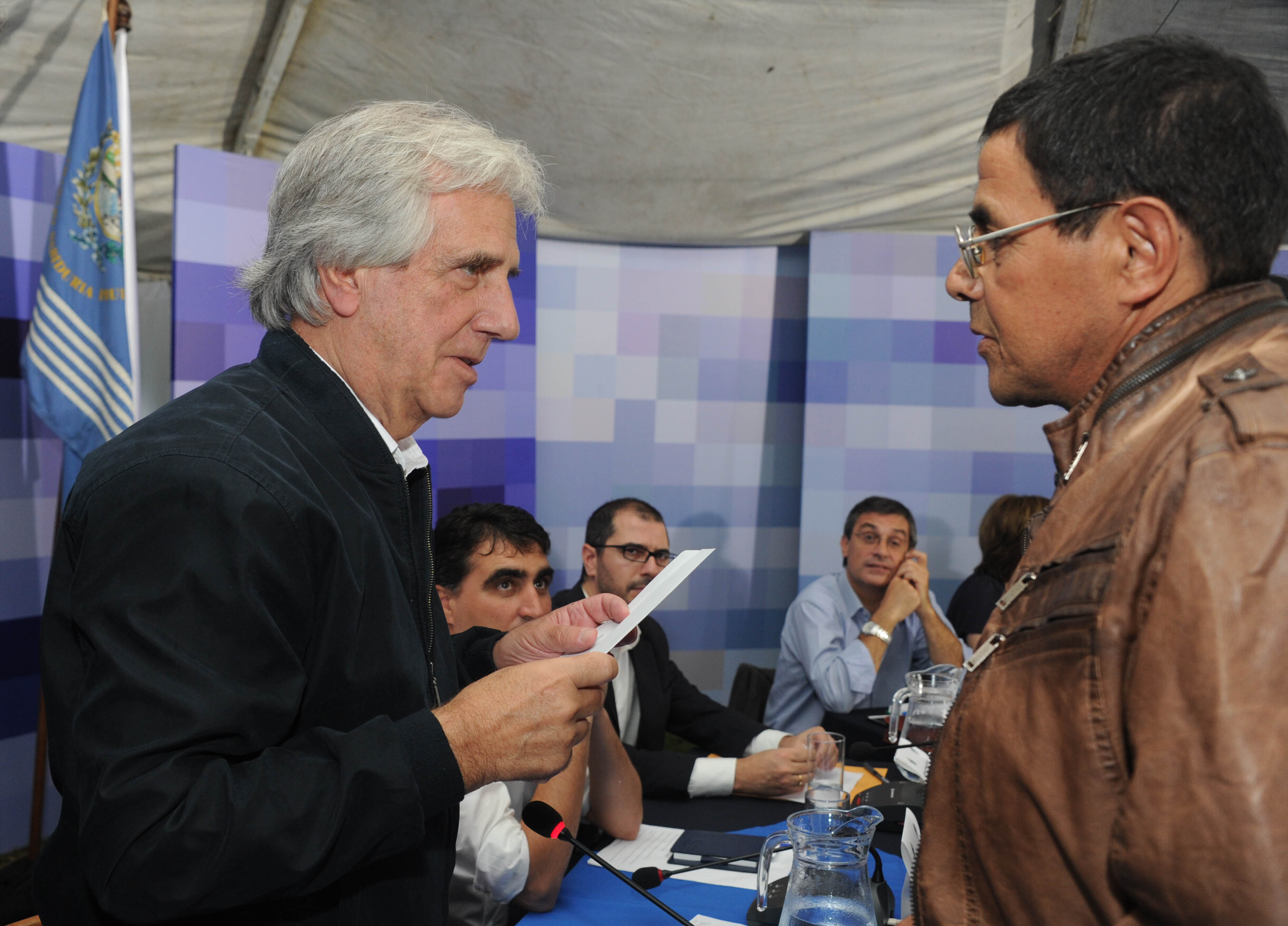Vázquez recibe una carta de un ciudadano
