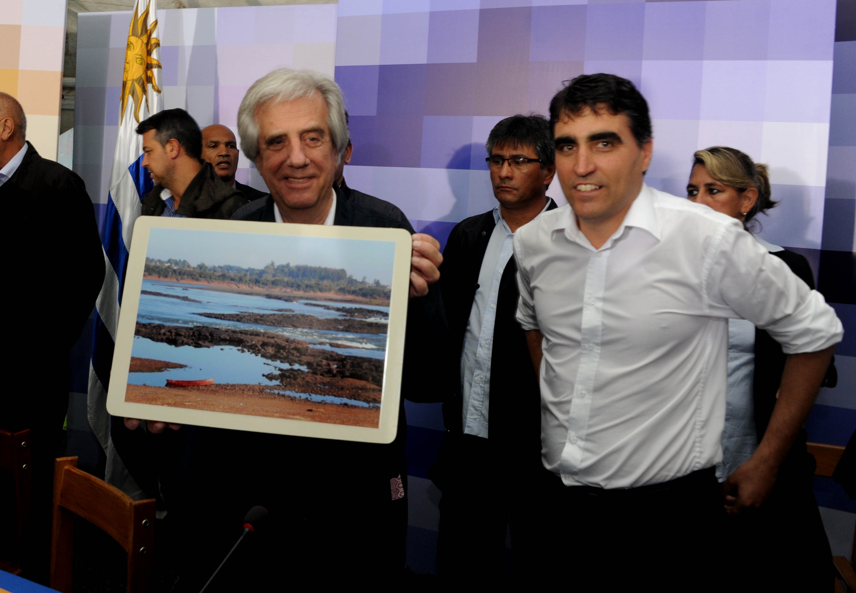 Regalo por parte del intendente Andrés Lima
