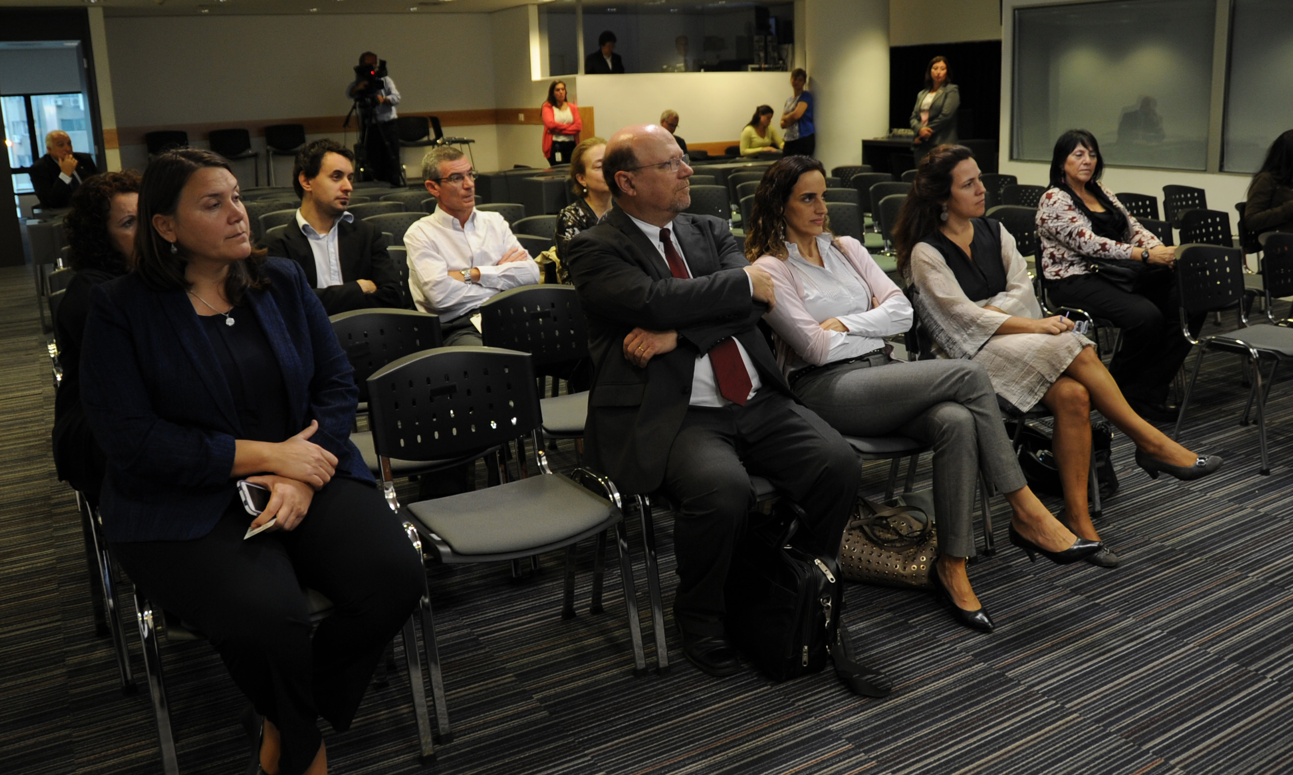 Conferencia Demografía, Gobierno Corporativo