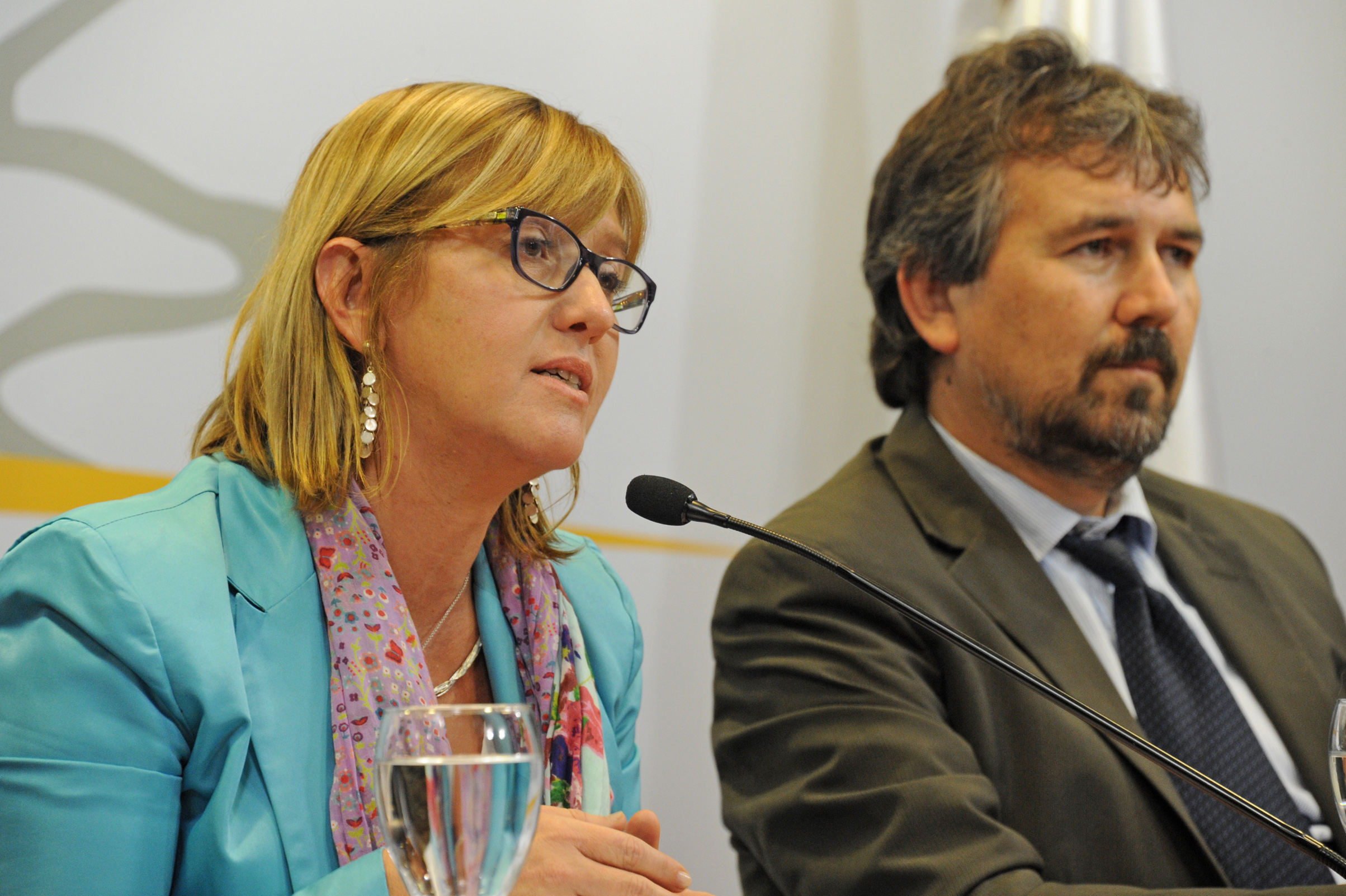 Subsecretaria del Ministerio de Salud Pública (MSP), Cristina Lustemberg, dirigiéndose a los presentes