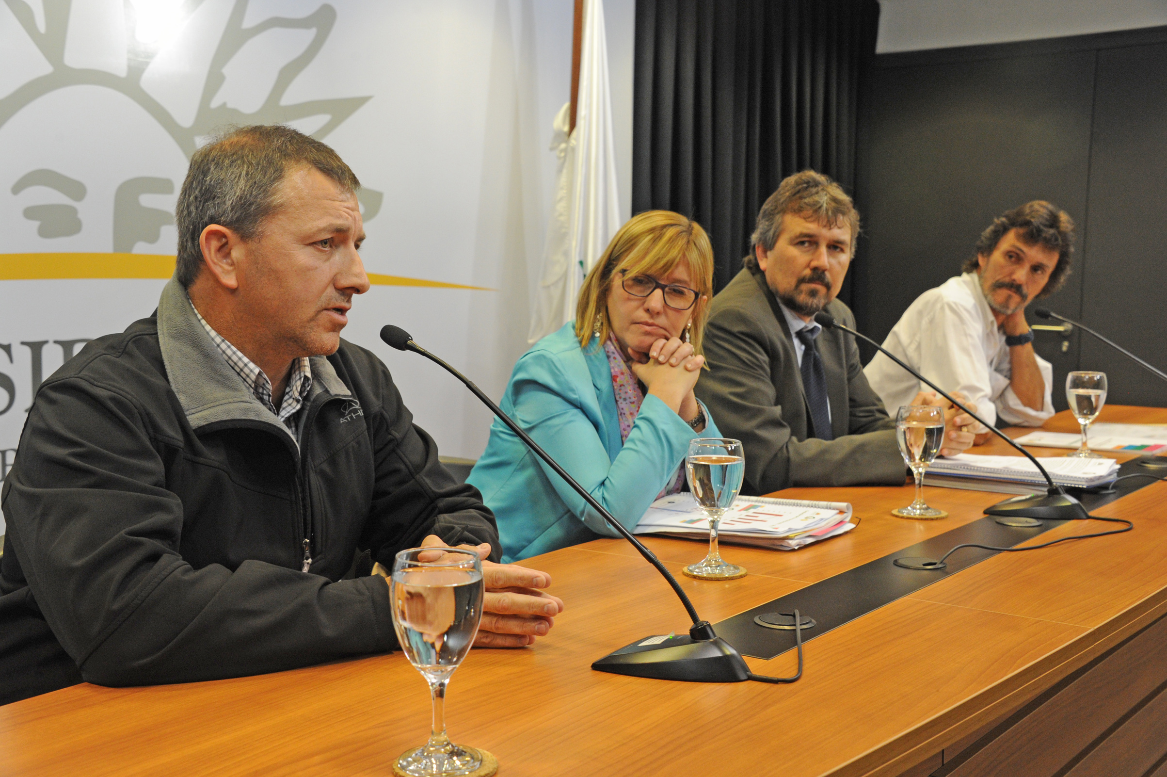 Subsecretario del Ministerio de Transporte y Obras Públicas (MTOP), Jorge Setelich, haciendo uso de la palabra