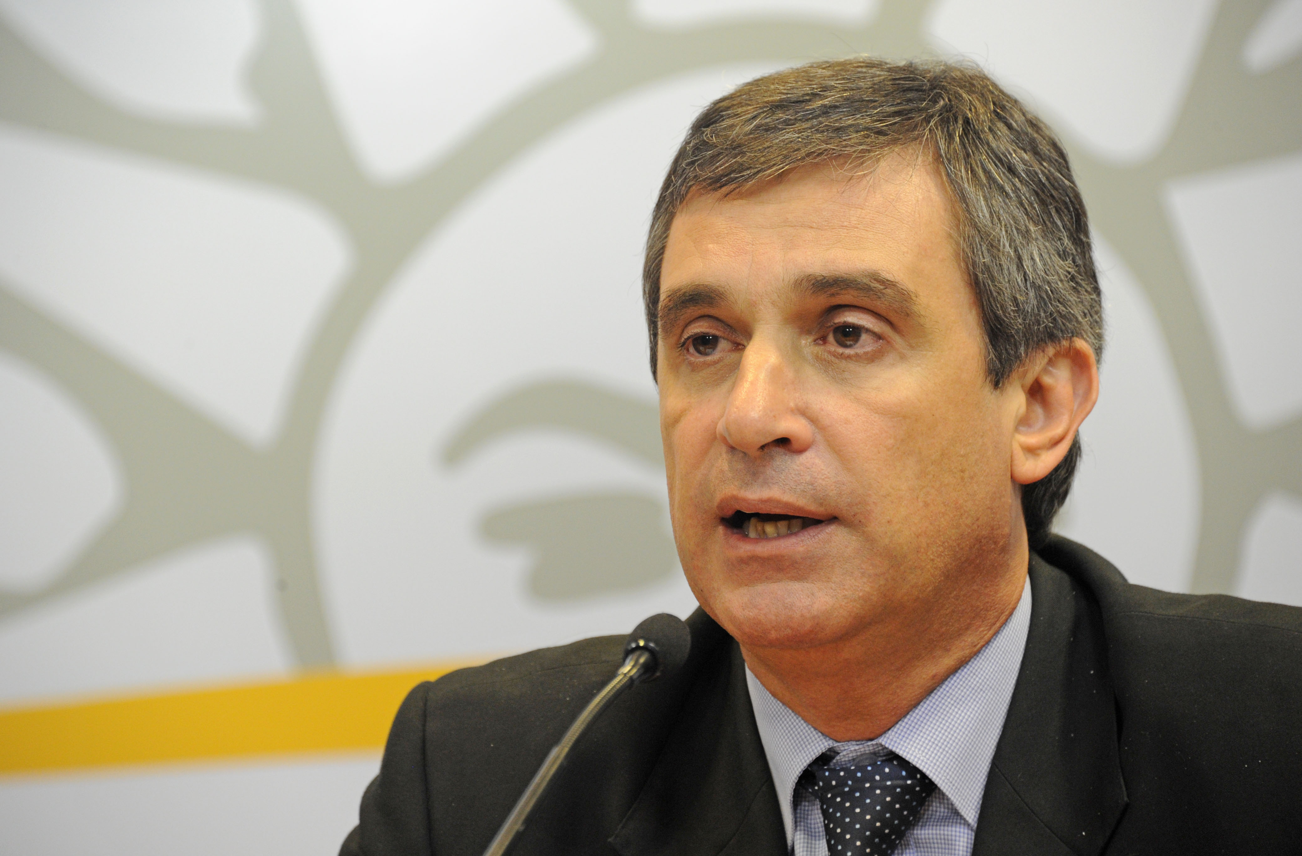 Director de la Oficina de Planeamiento y Presupuesto, Álvaro García