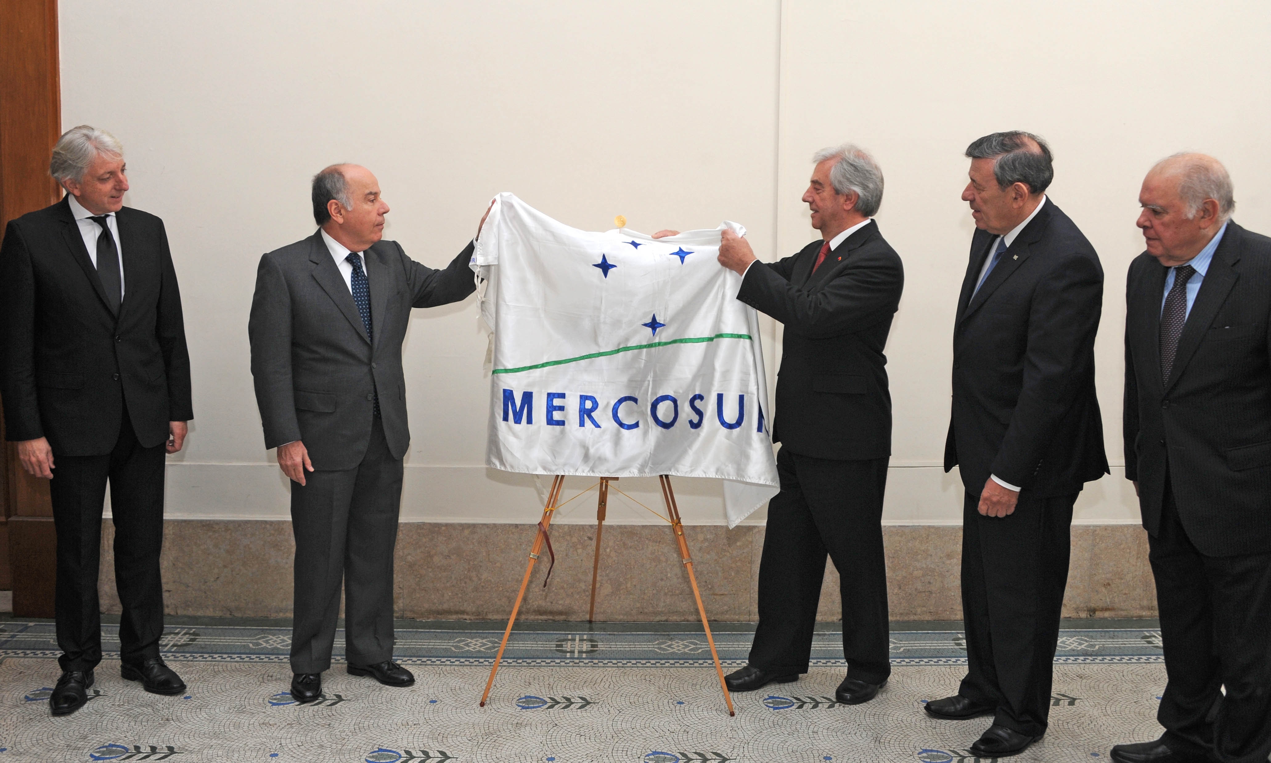 Descubrimiento de placa