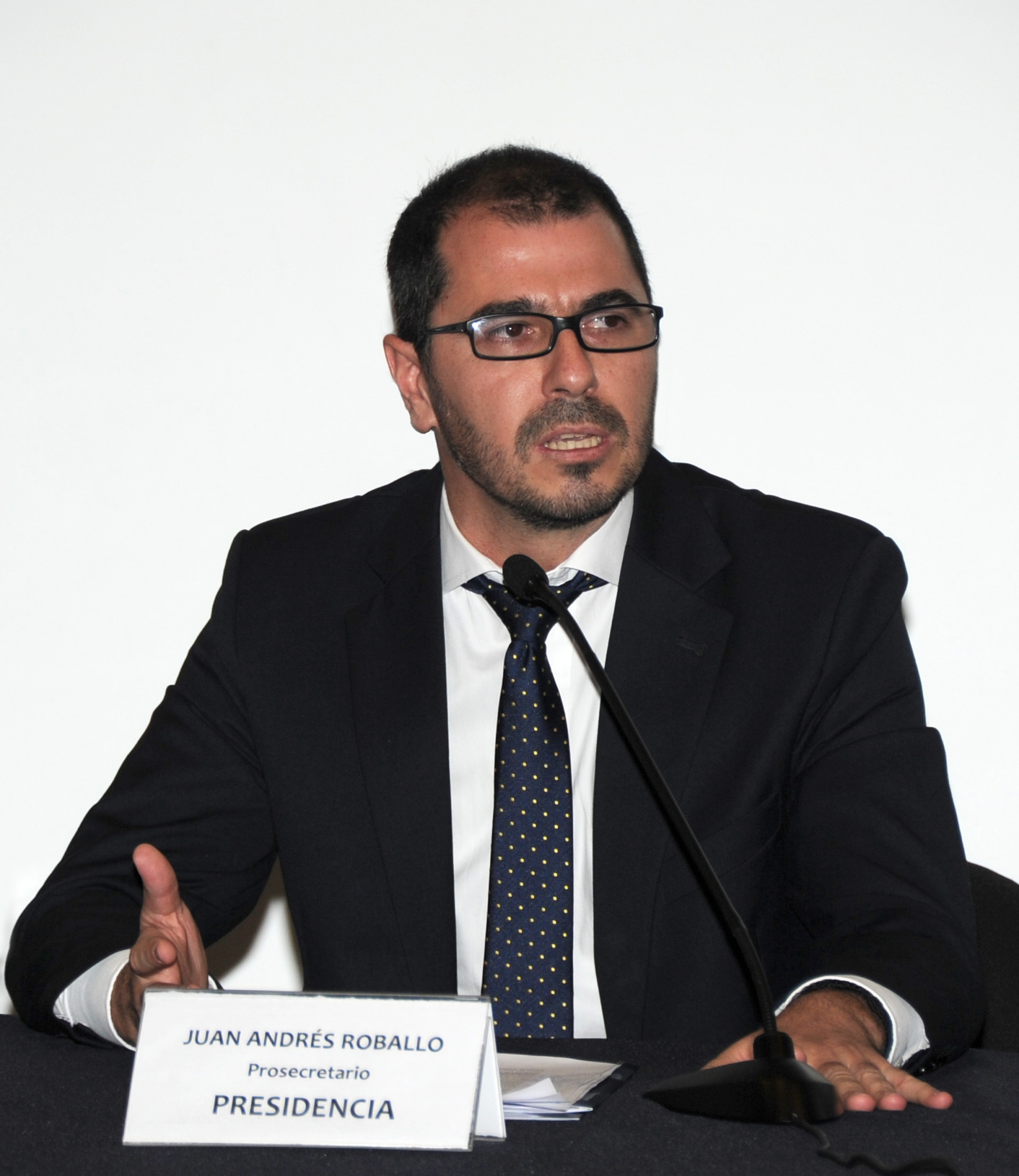 Prosecretario de presidencia, Juan Andrés Roballo